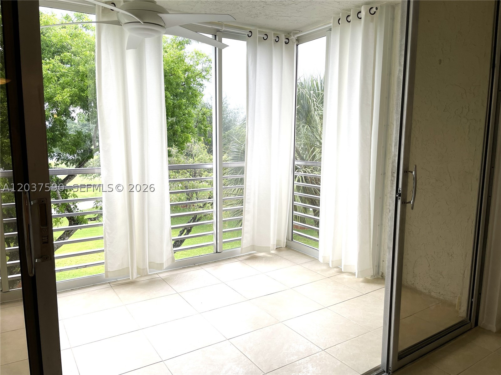 CONDO 6 OF SABAL PALM CON - Residential Lease