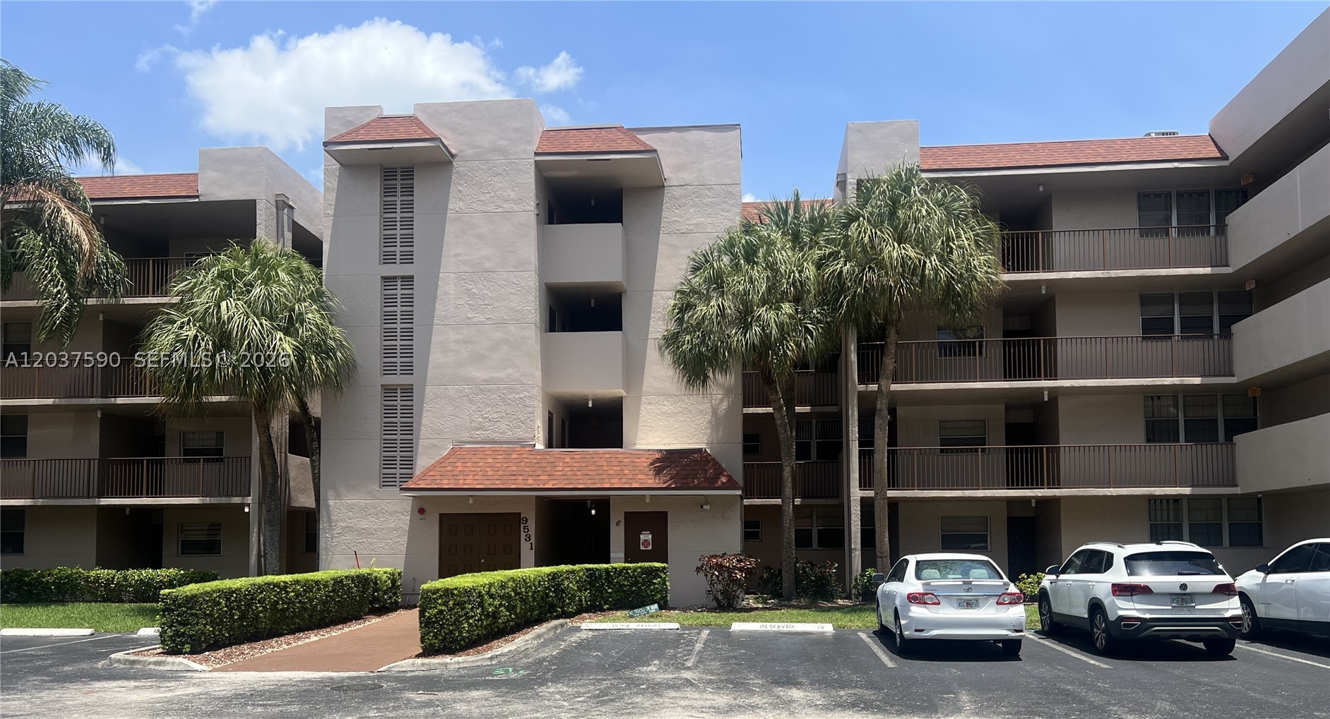 CONDO 6 OF SABAL PALM CON - Residential Lease