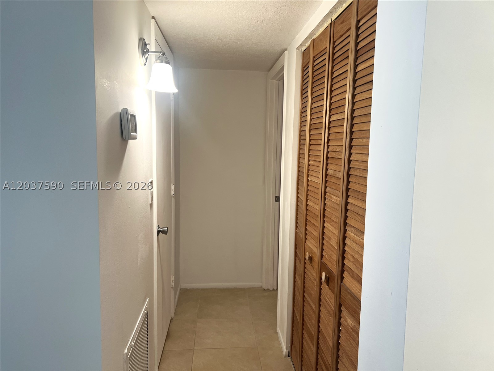 CONDO 6 OF SABAL PALM CON - Residential Lease
