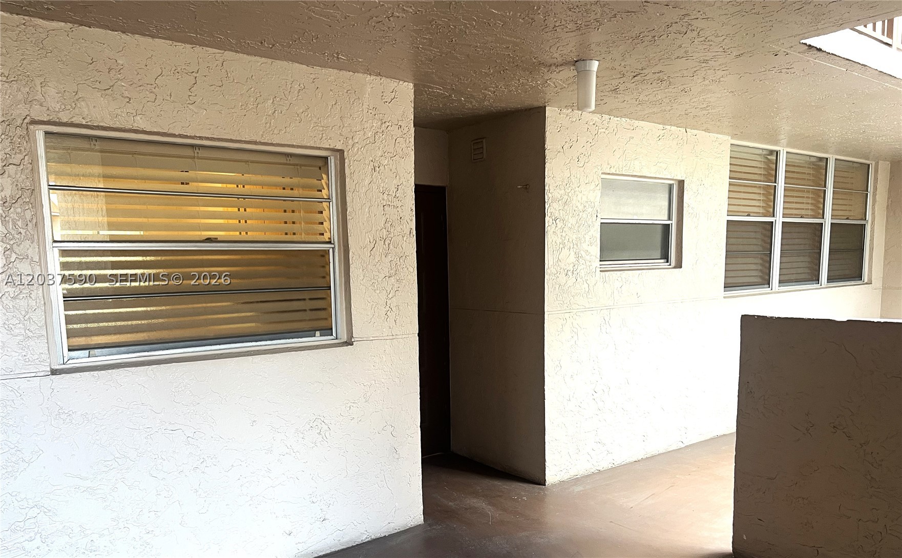 CONDO 6 OF SABAL PALM CON - Residential Lease