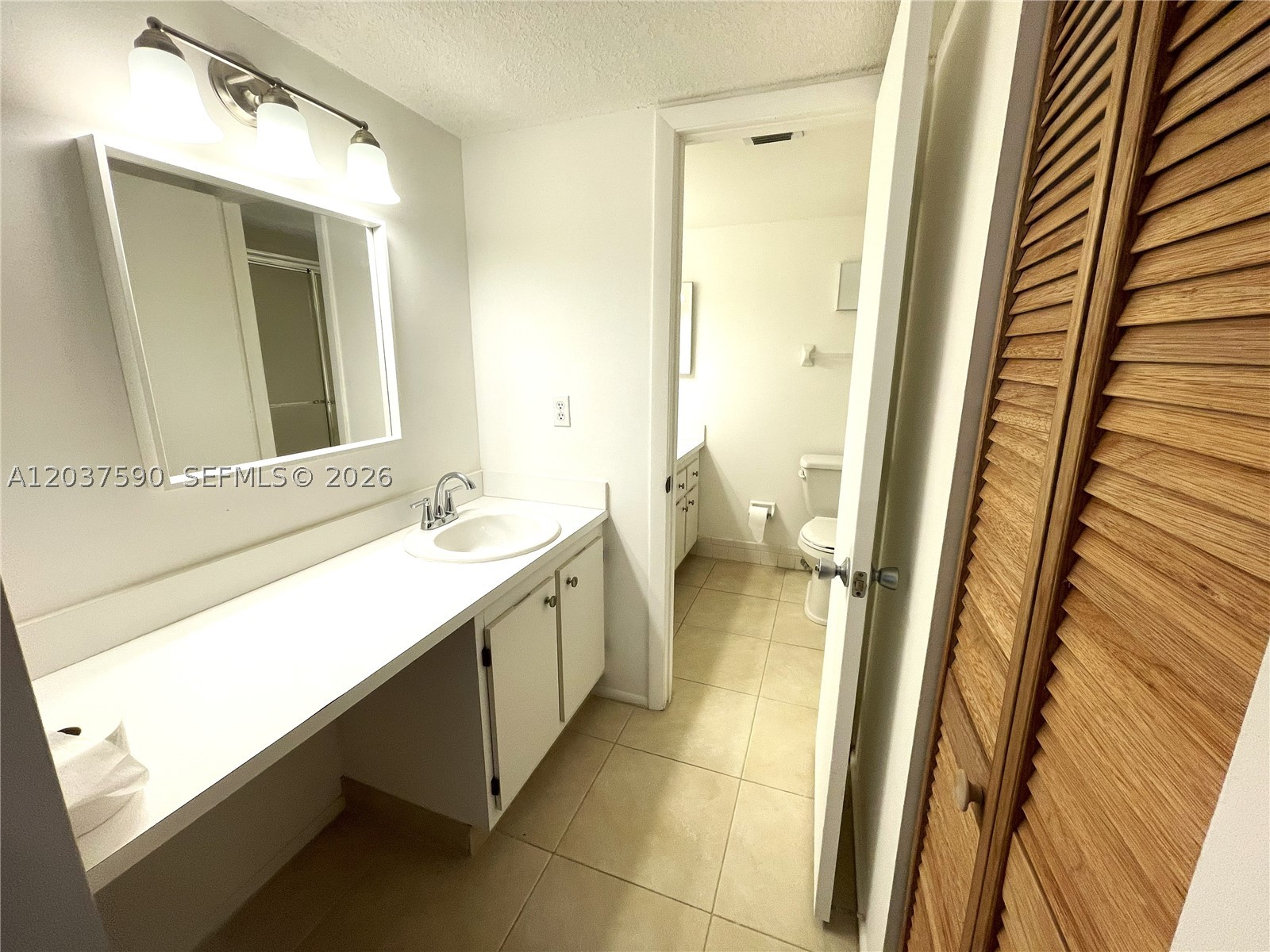 CONDO 6 OF SABAL PALM CON - Residential Lease