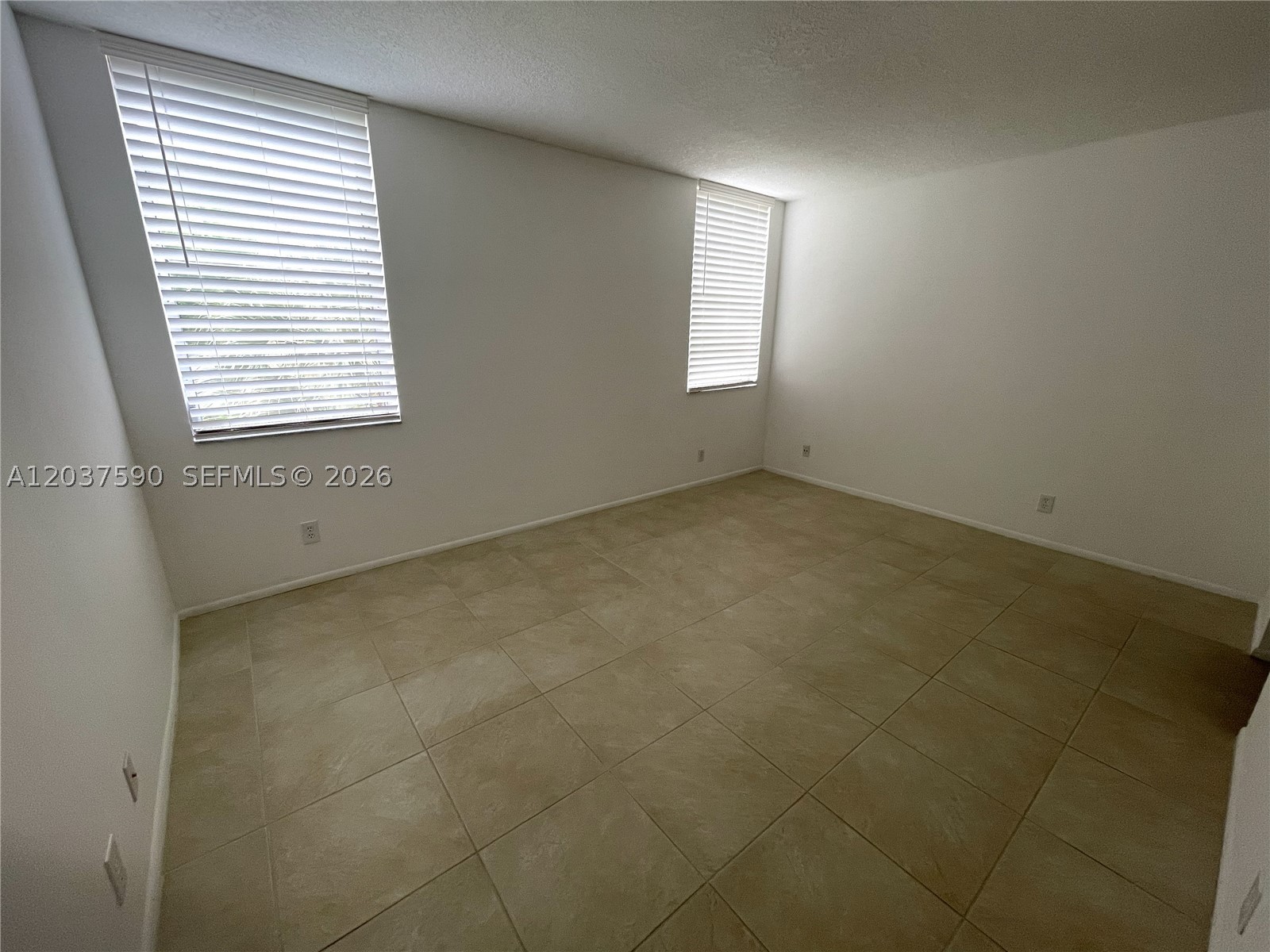 CONDO 6 OF SABAL PALM CON - Residential Lease