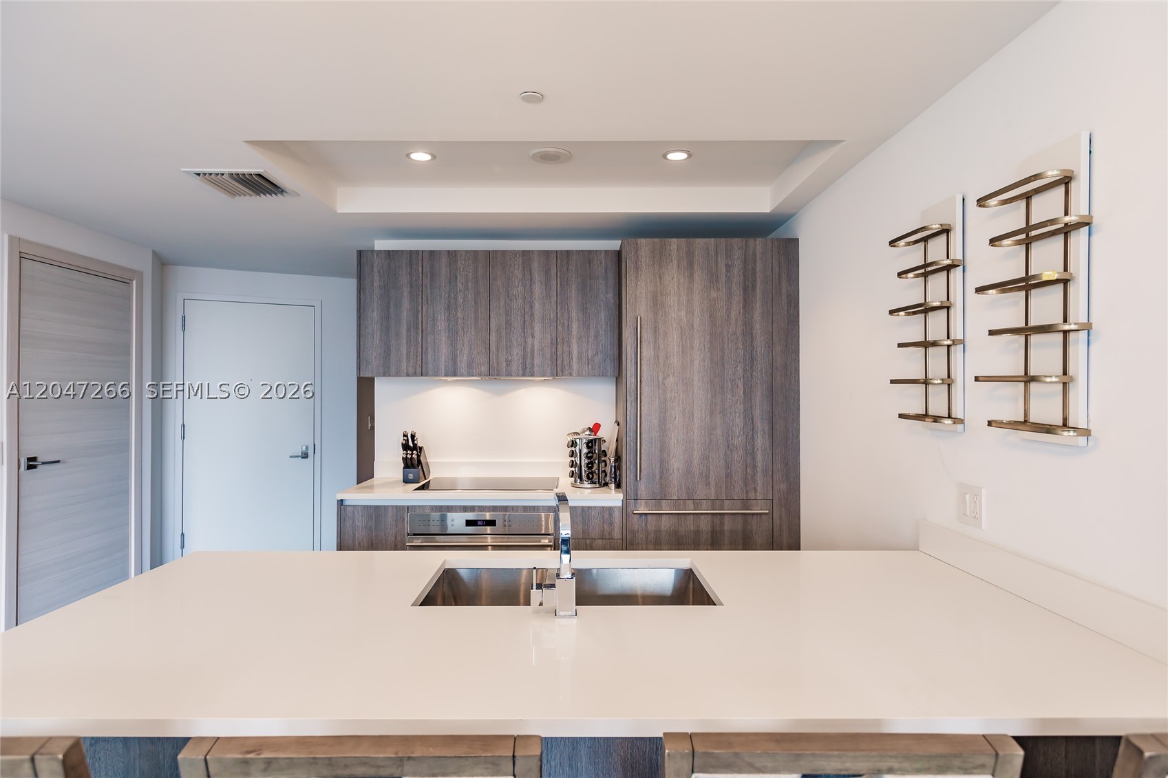 801 SMA RESIDENCES CONDO - Residential Lease