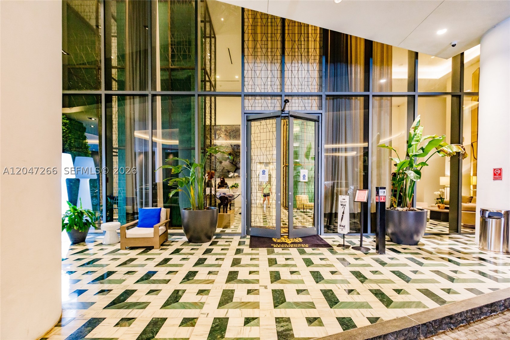 801 SMA RESIDENCES CONDO - Residential Lease