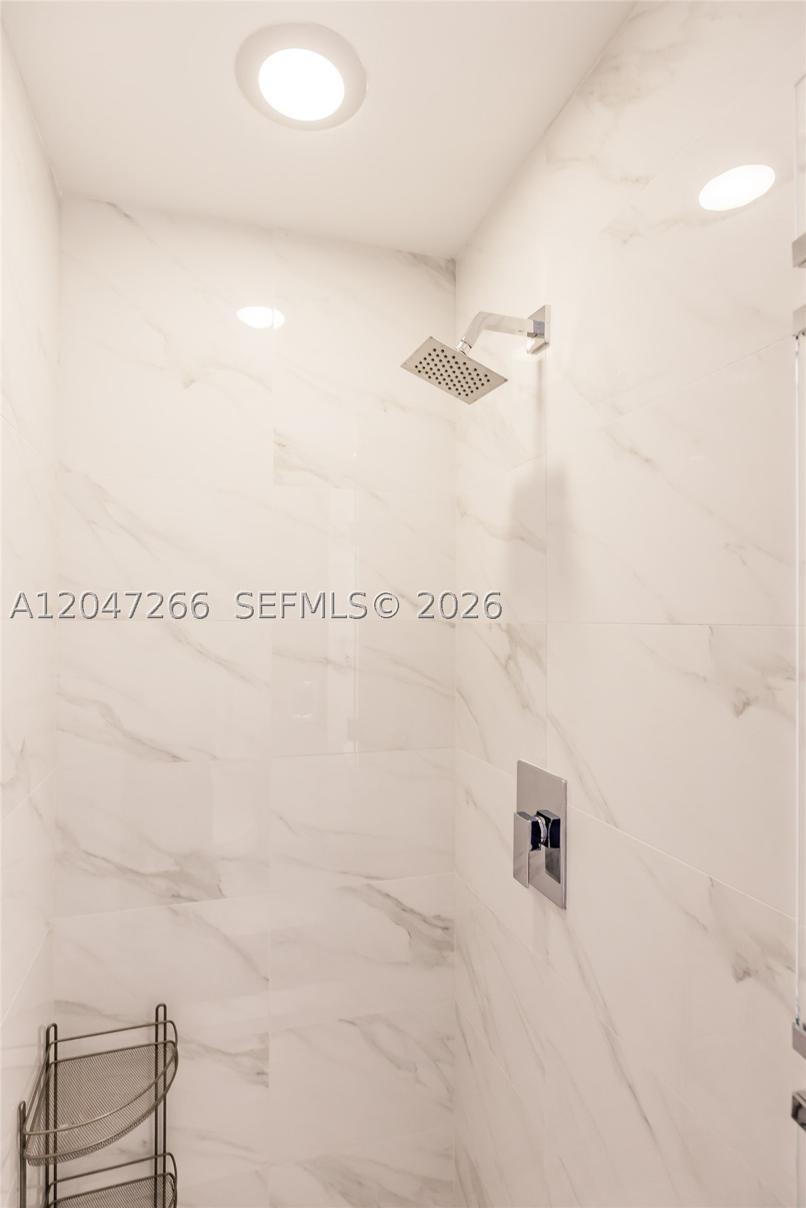 801 SMA RESIDENCES CONDO - Residential Lease