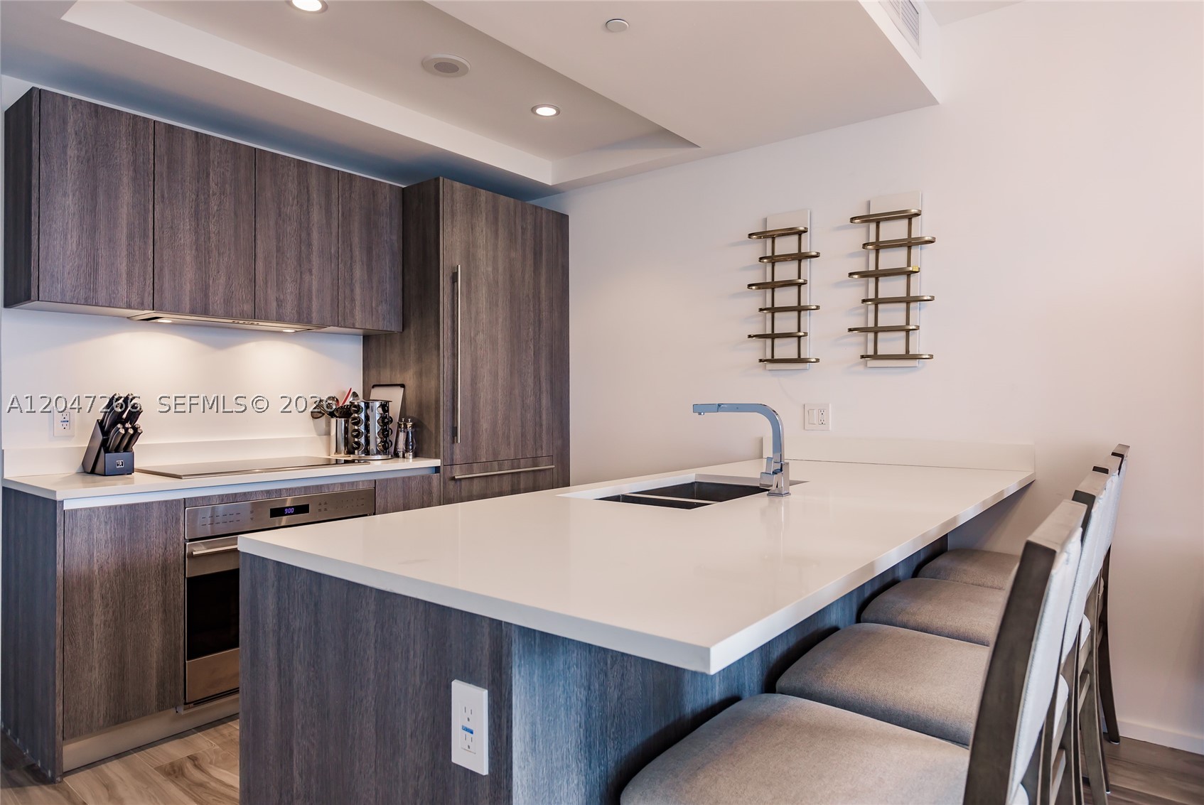 801 SMA RESIDENCES CONDO - Residential Lease