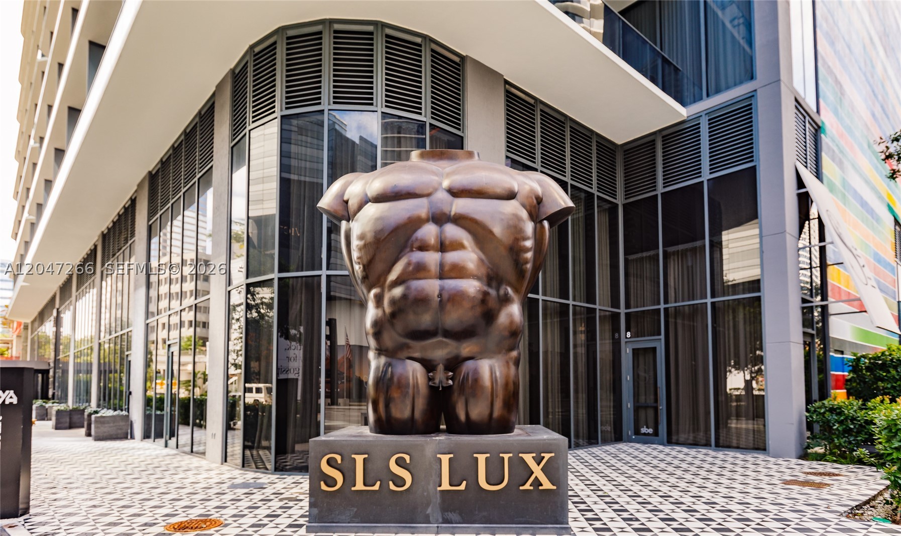 801 SMA RESIDENCES CONDO - Residential Lease