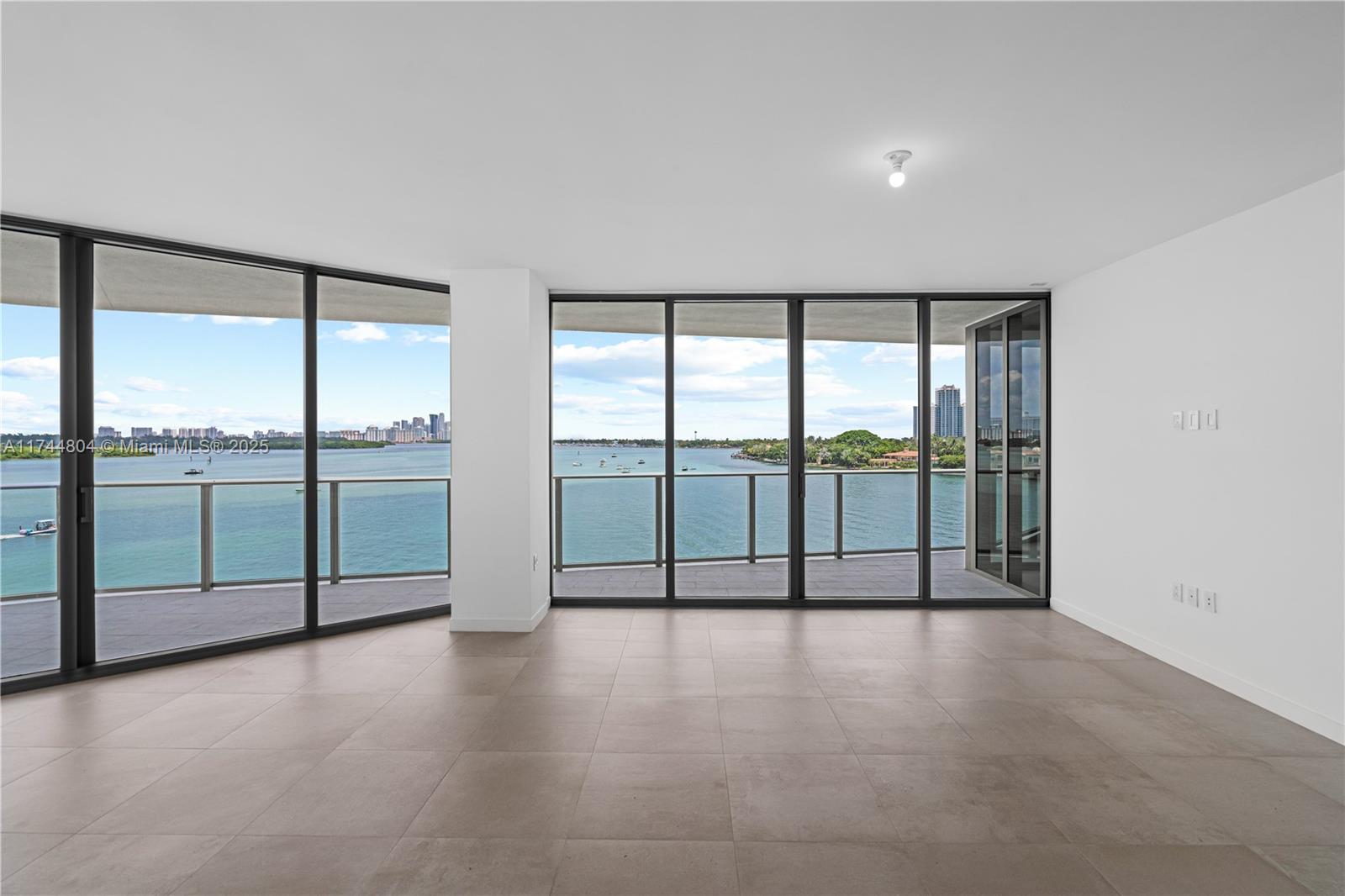 Onda Residences - Residential