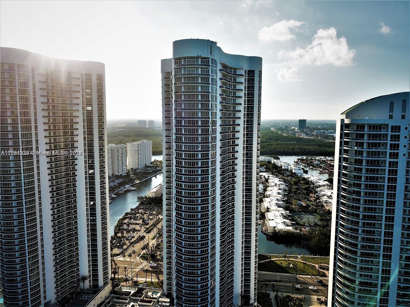 TDR TOWER I CONDO - Residential