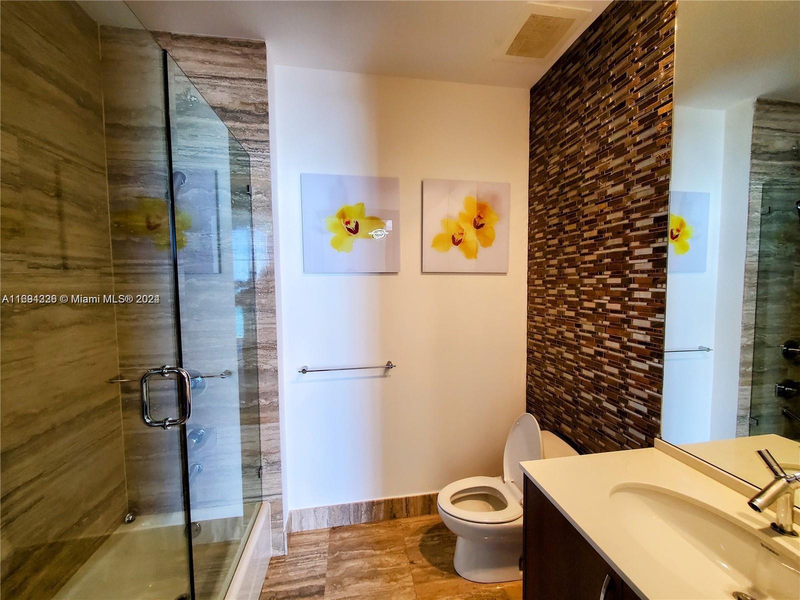 TDR TOWER I CONDO - Residential