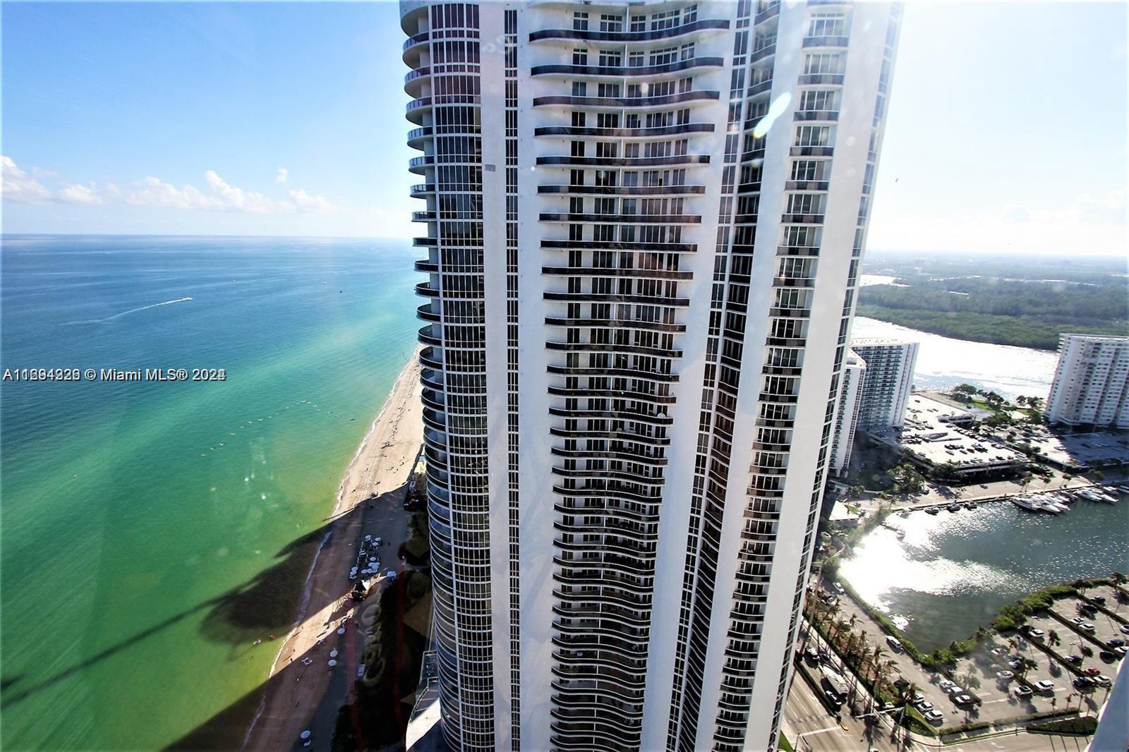 TDR TOWER I CONDO - Residential