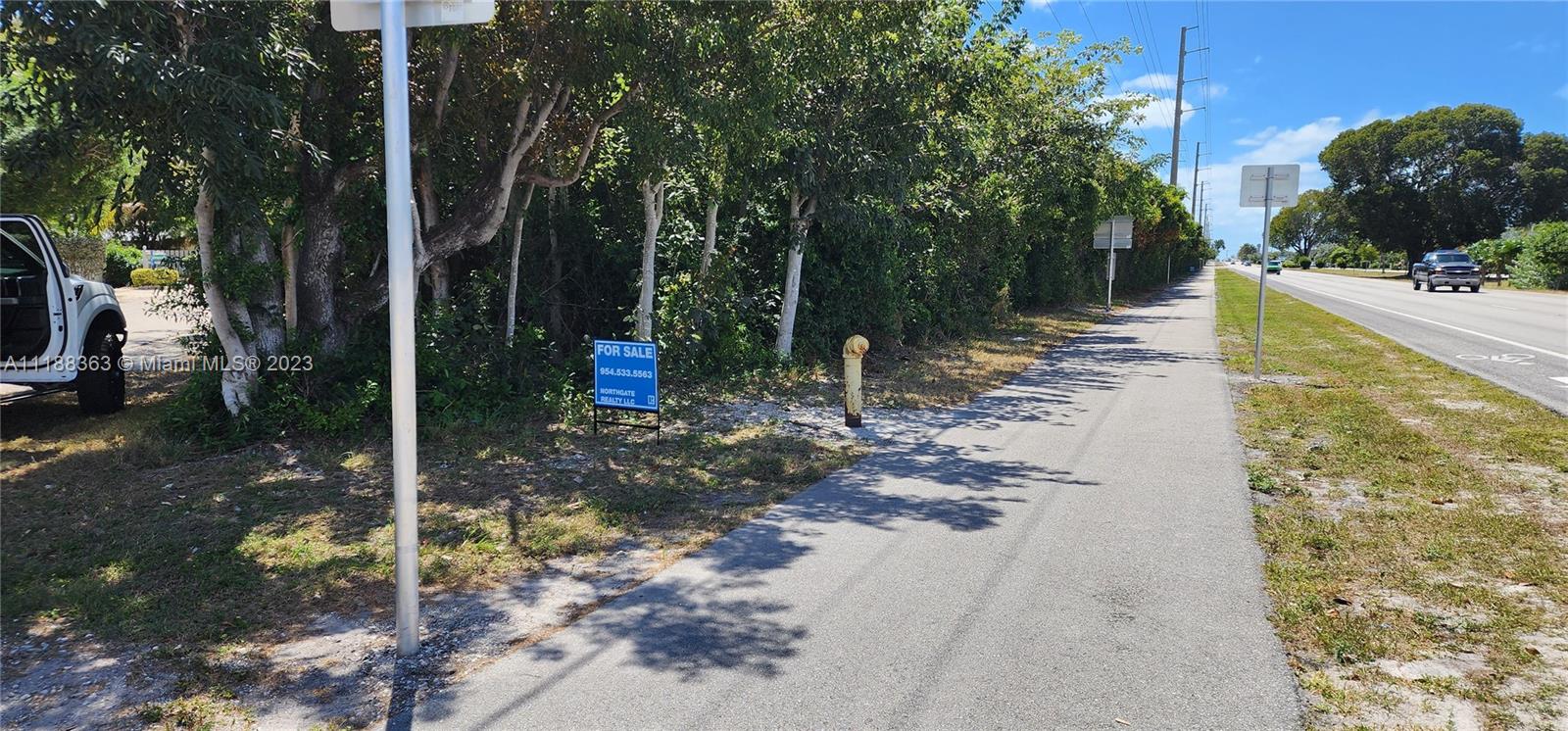 Island of Key Largo Point - Land