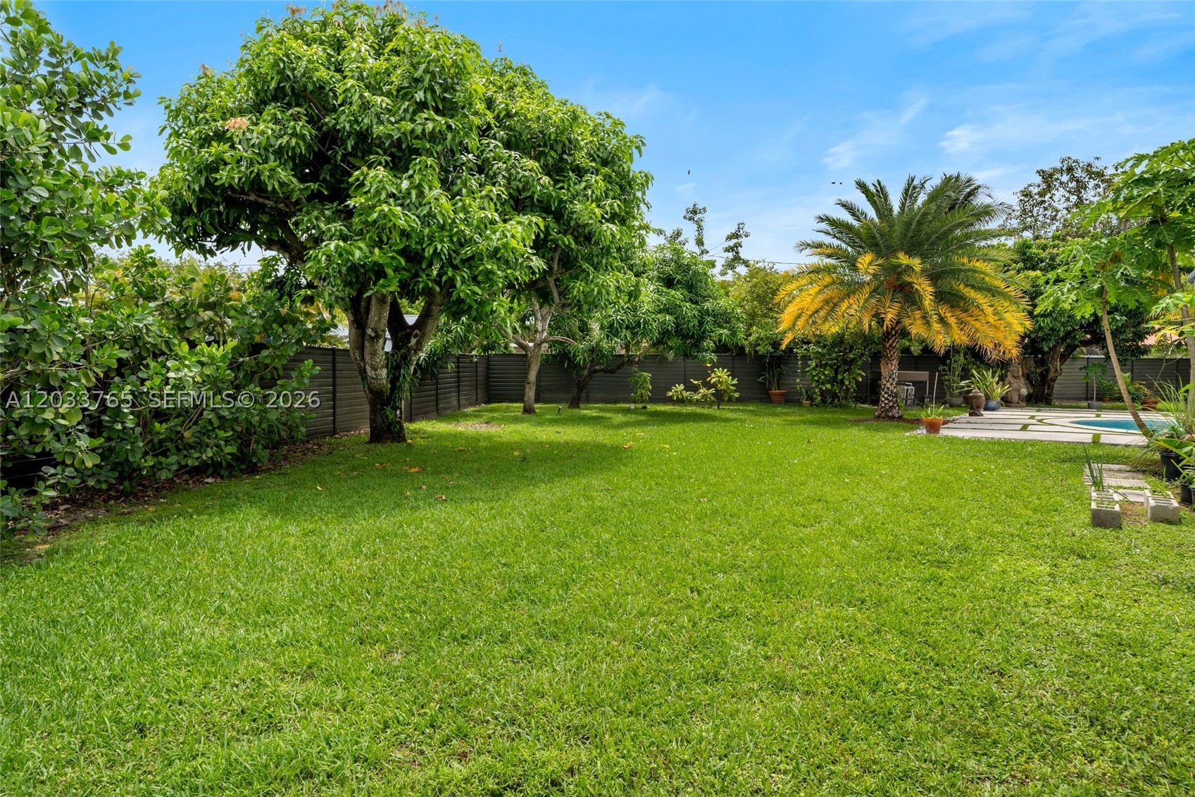 HEFTLER HOMES SUNSET PARK - Residential Lease