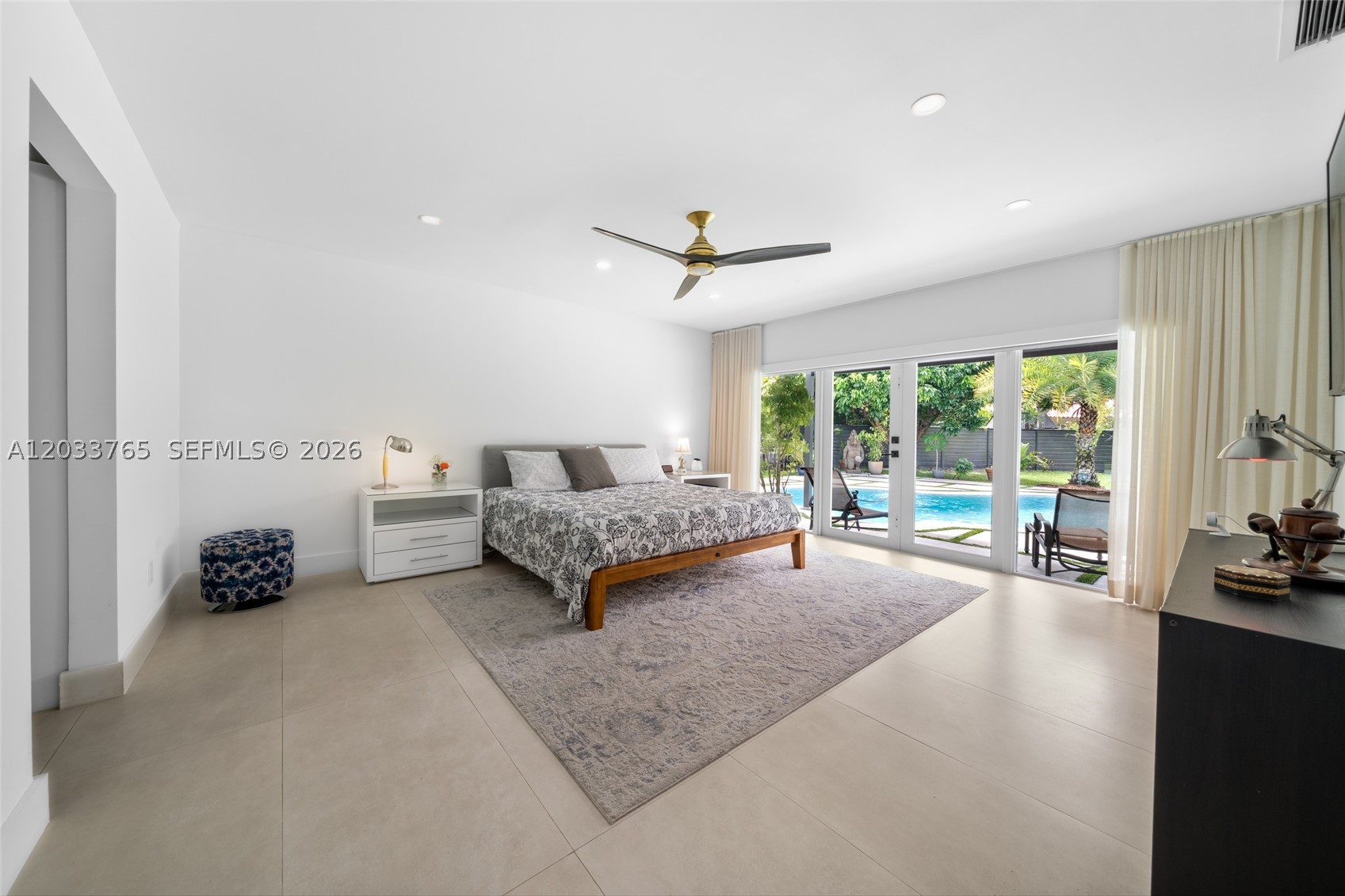 HEFTLER HOMES SUNSET PARK - Residential Lease
