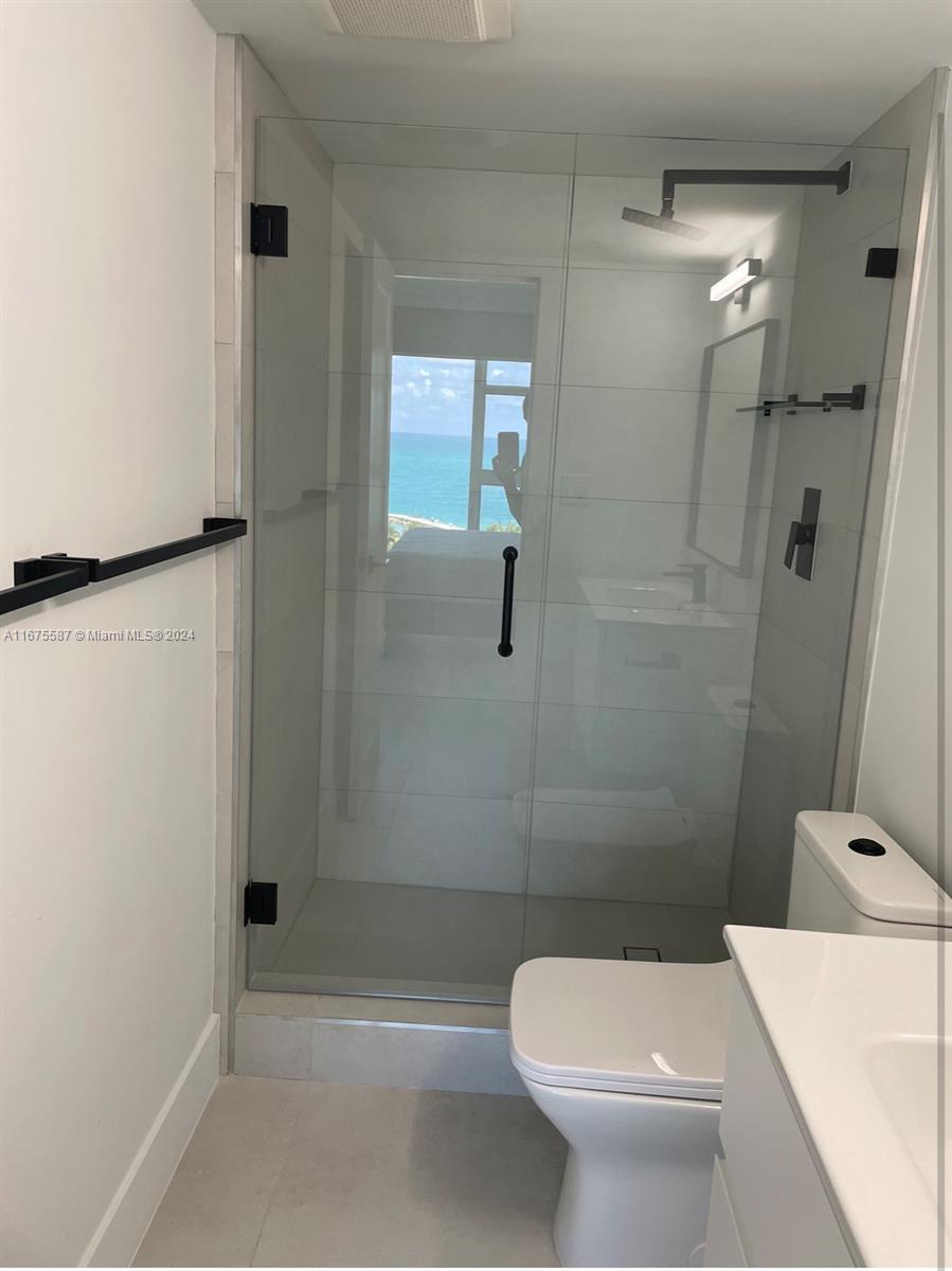 HARBOUR HOUSE - Residential Lease