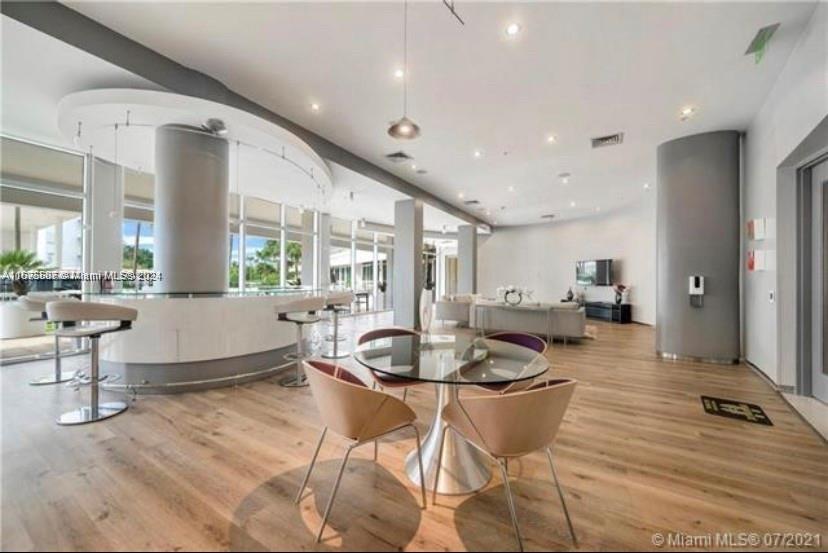 HARBOUR HOUSE - Residential Lease