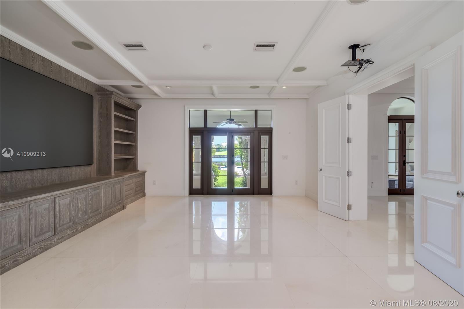 BAY HARBOR ISLAND - Residential