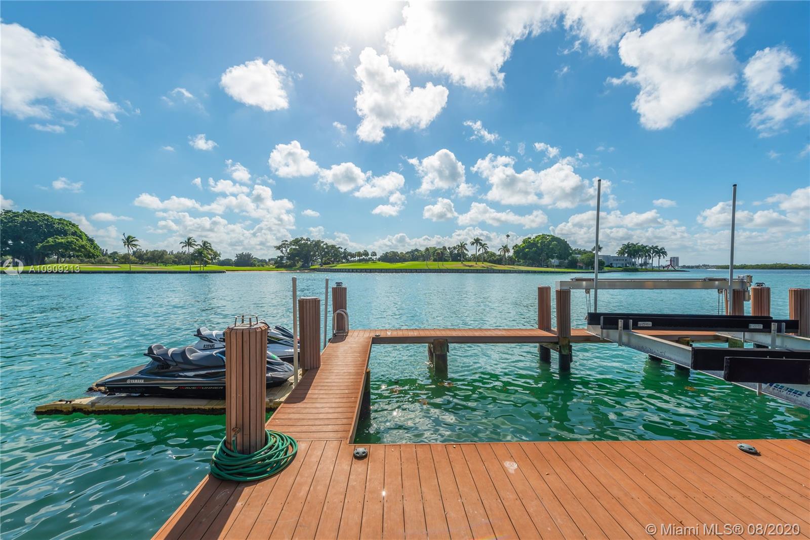 BAY HARBOR ISLAND - Residential