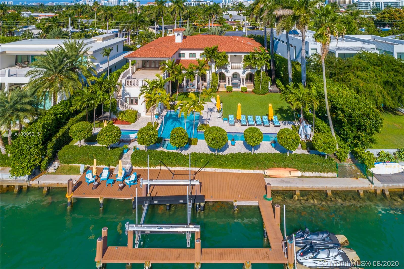 BAY HARBOR ISLAND - Residential