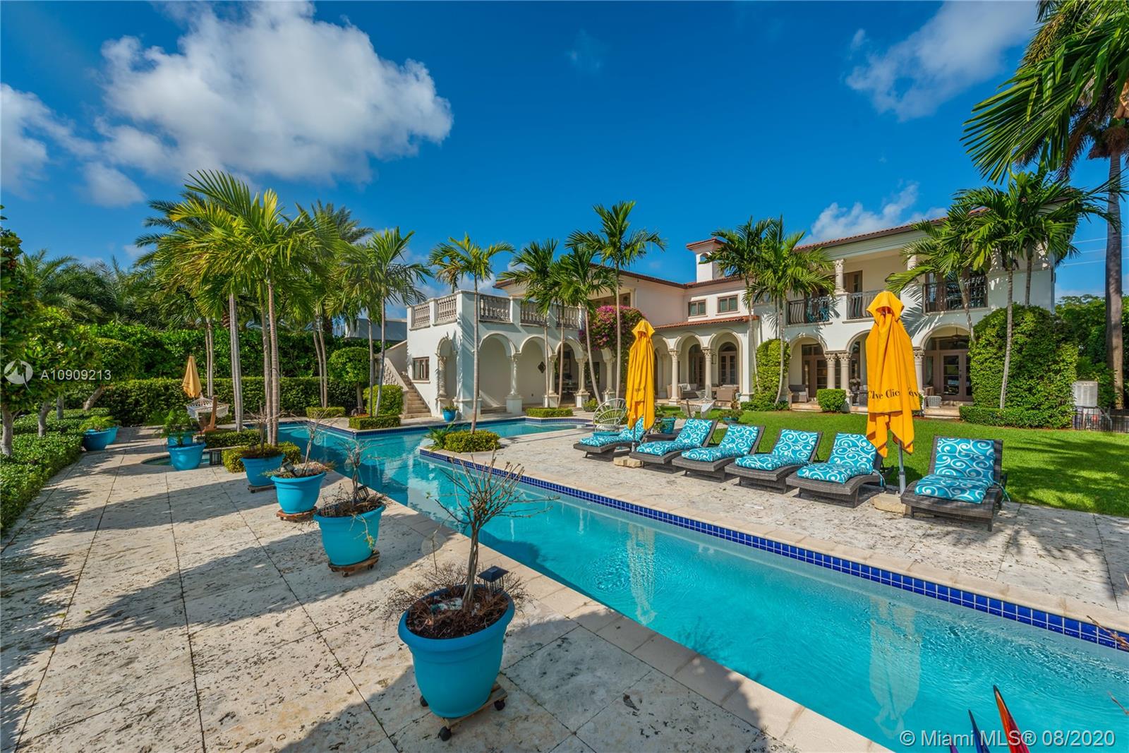 BAY HARBOR ISLAND - Residential