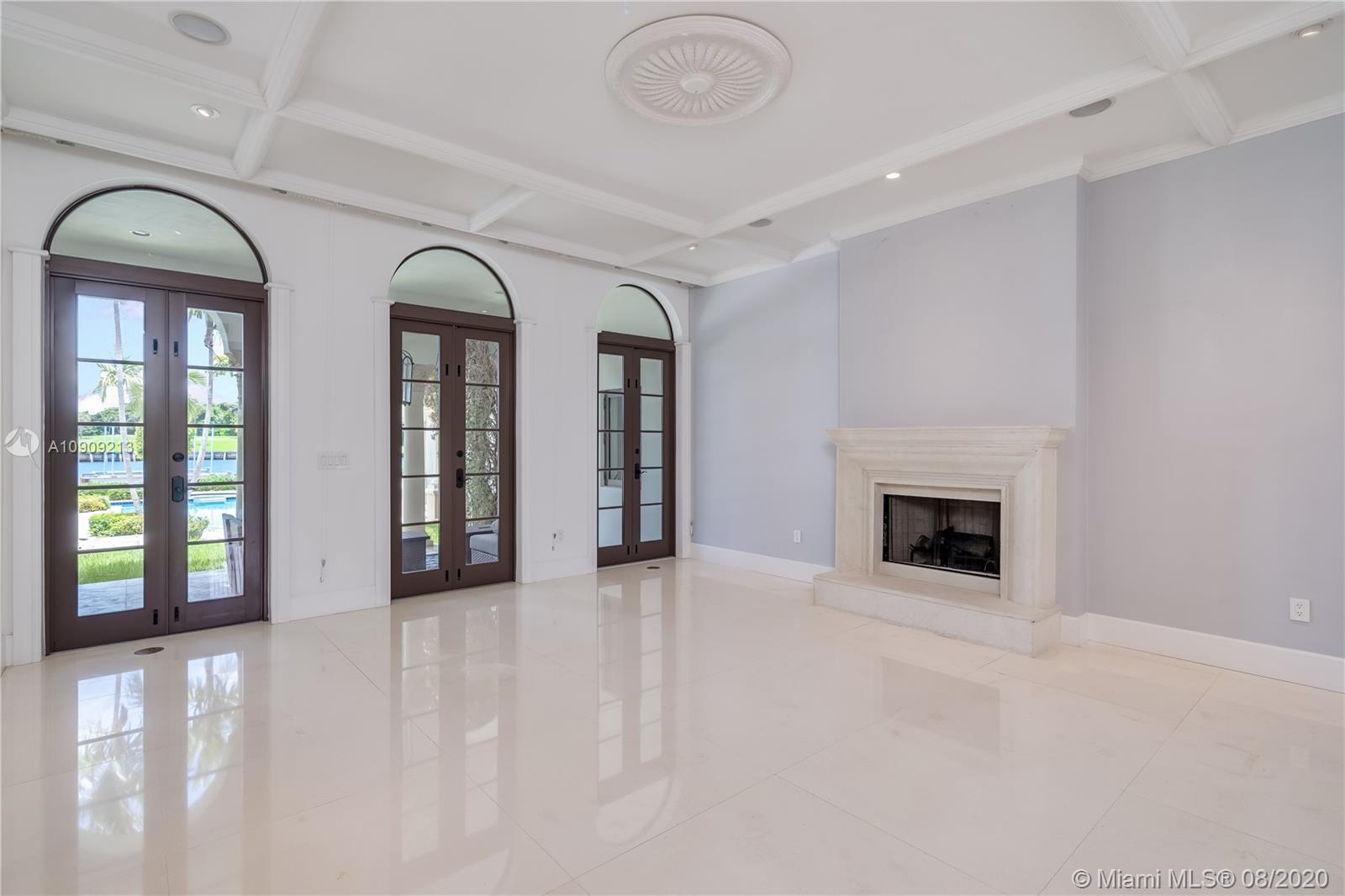 BAY HARBOR ISLAND - Residential