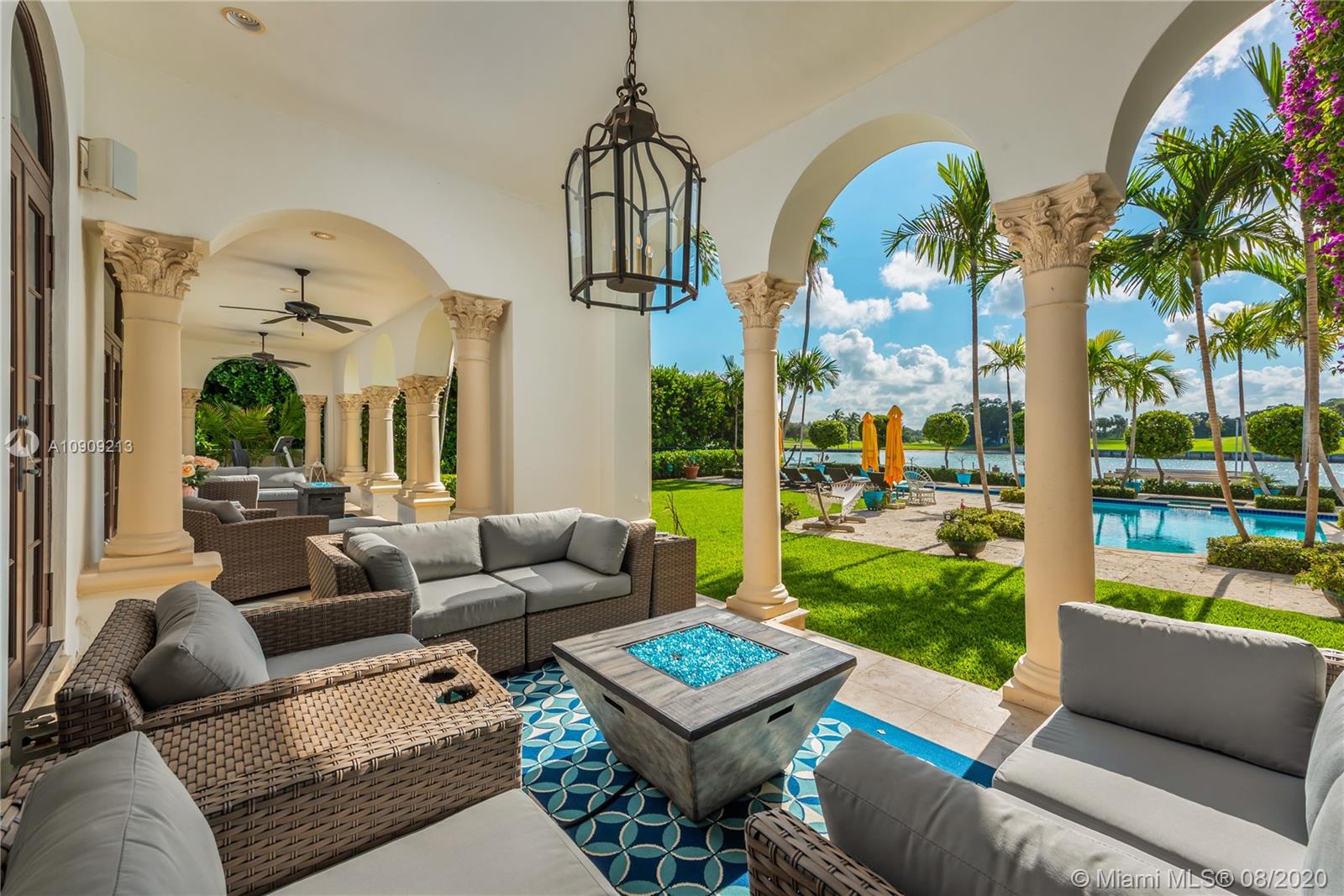 BAY HARBOR ISLAND - Residential