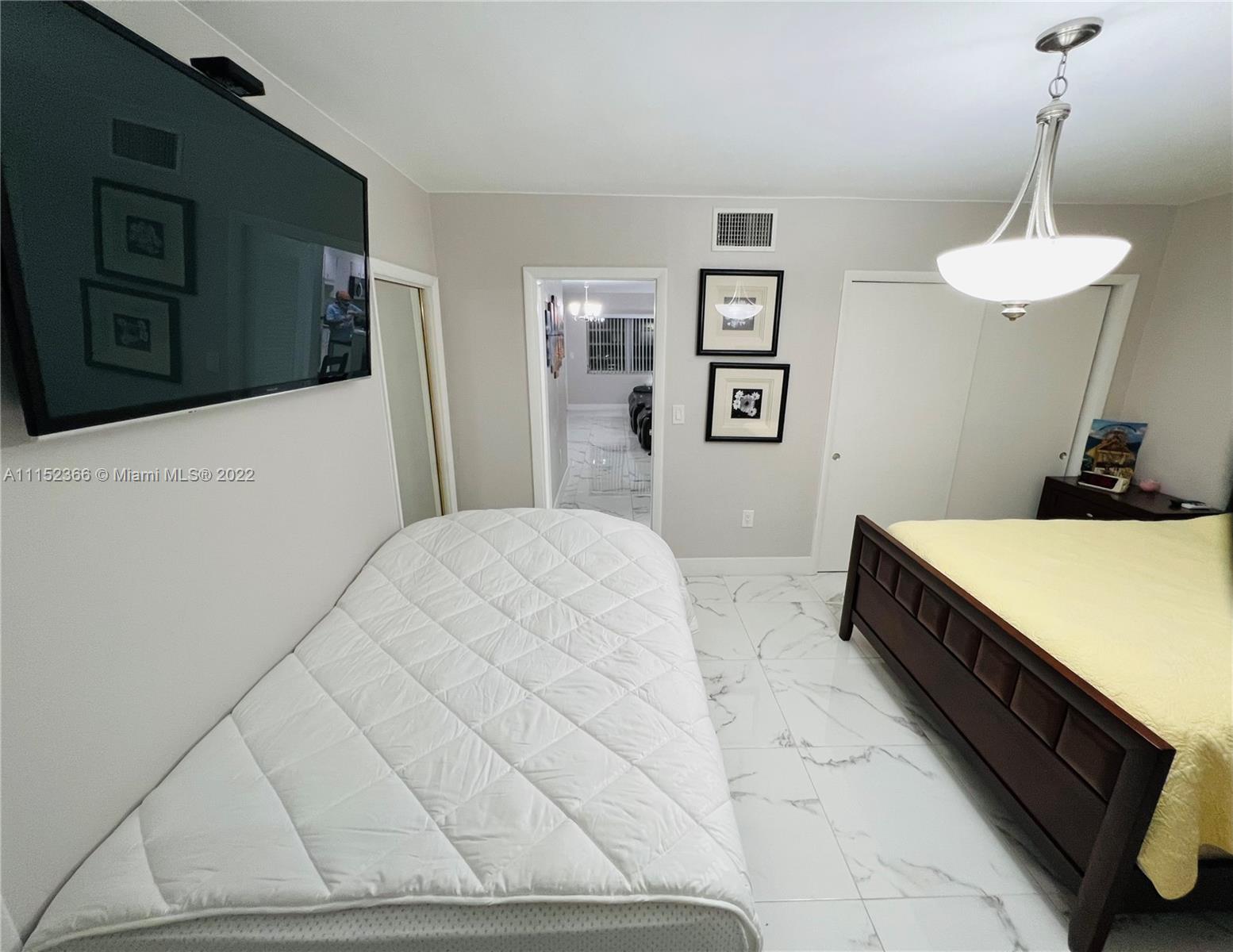 RO-MONT GARDENS ANDOVER C - Residential