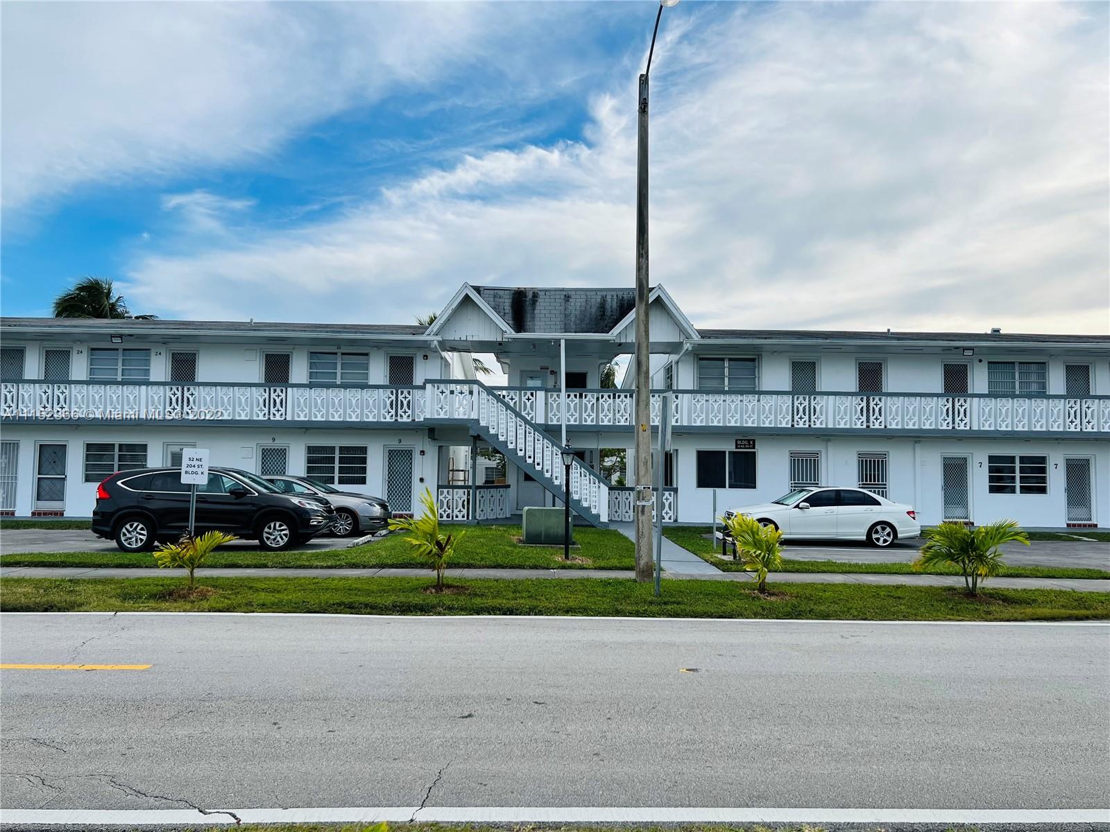 RO-MONT GARDENS ANDOVER C - Residential