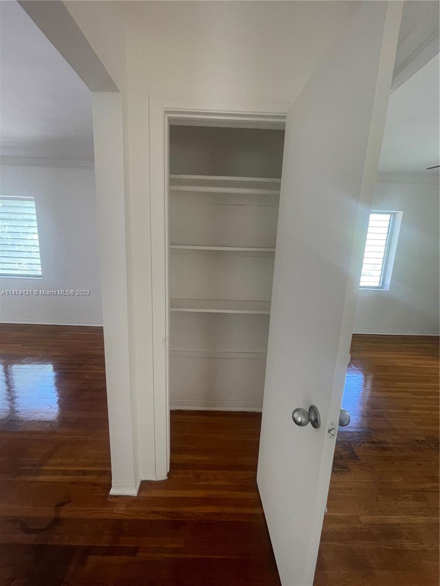 C GAB DOUGLAS SEC - Residential Lease