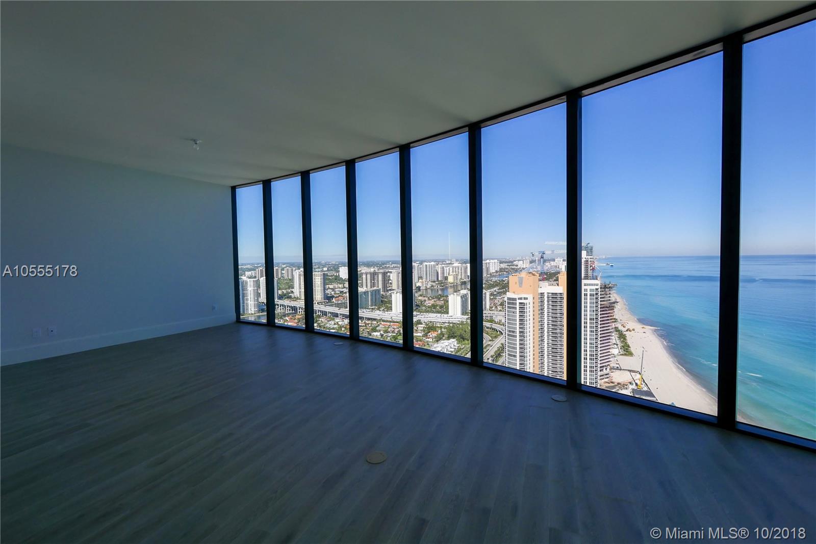 18555 COLLINS AVENUE - Residential