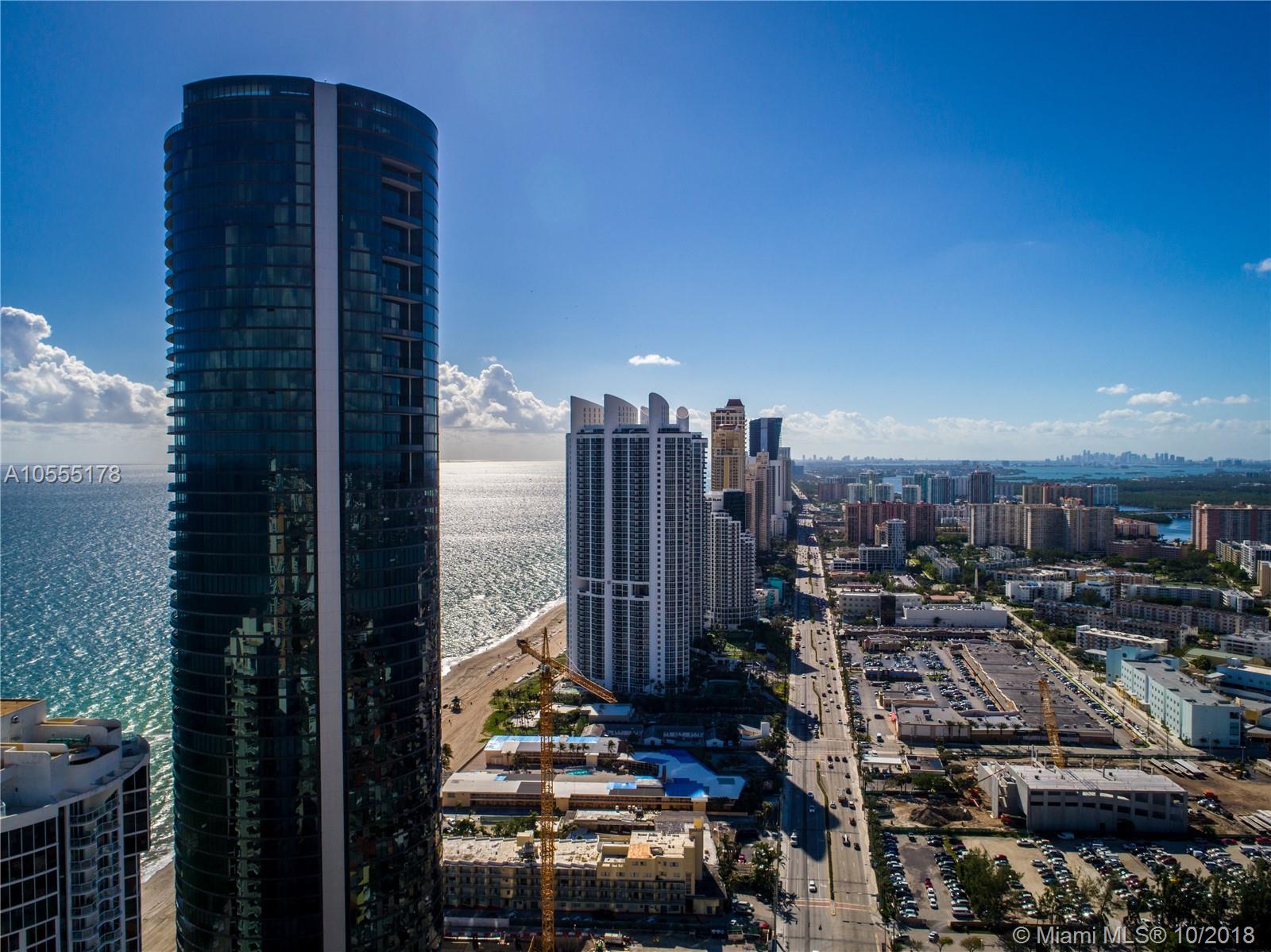 18555 COLLINS AVENUE - Residential