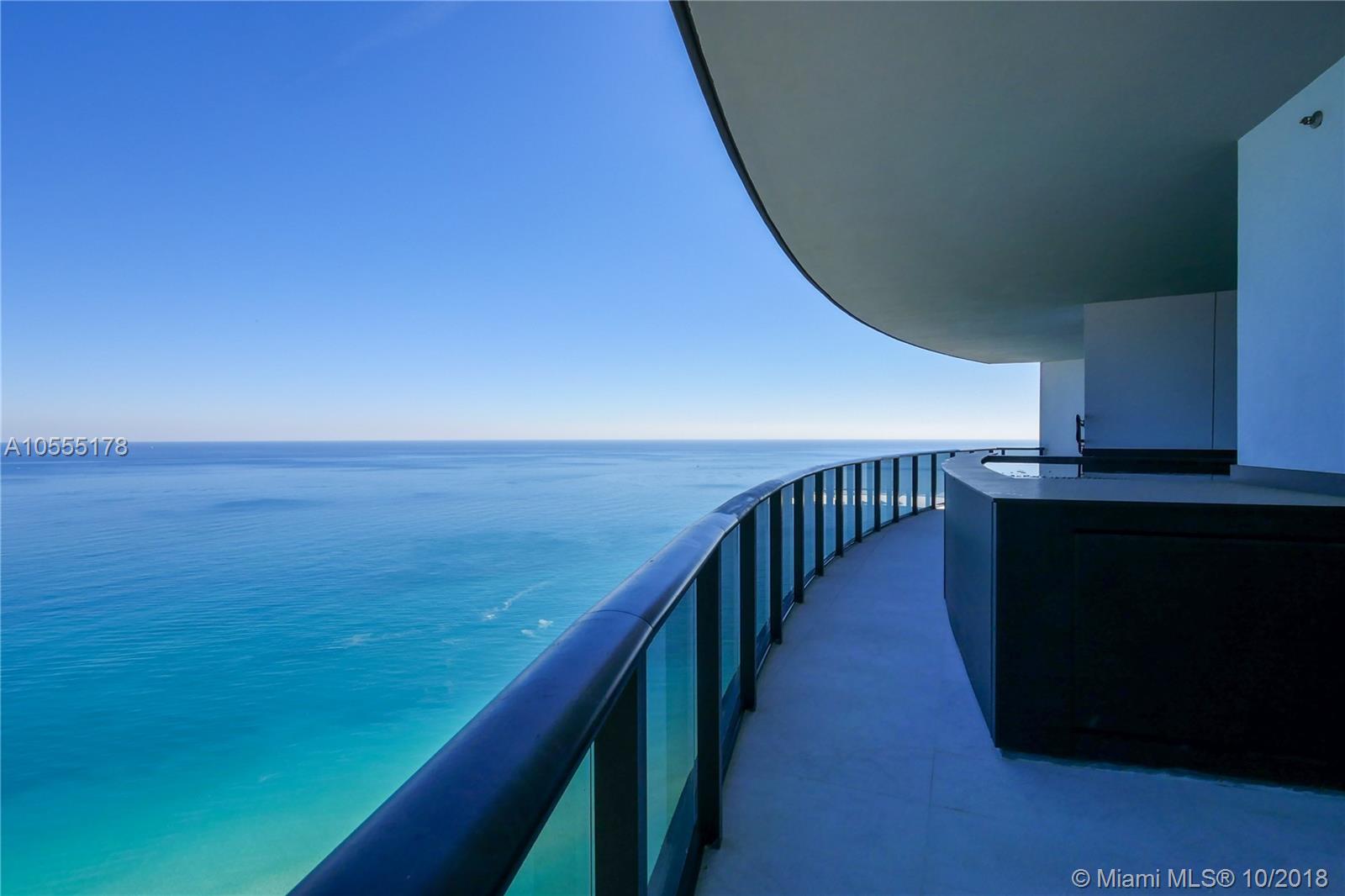 18555 COLLINS AVENUE - Residential