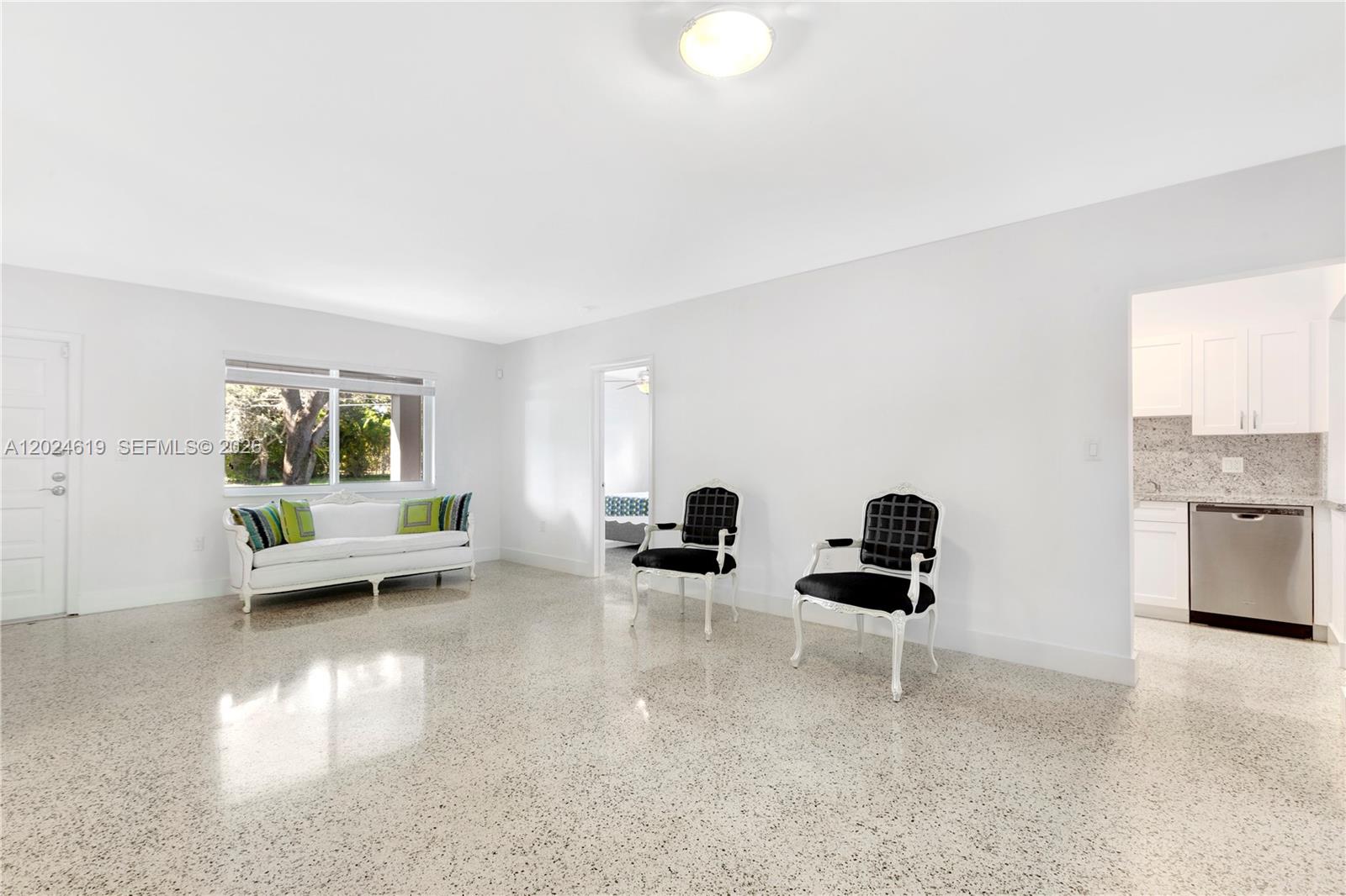 BEVERLY GARDENS - Residential Lease