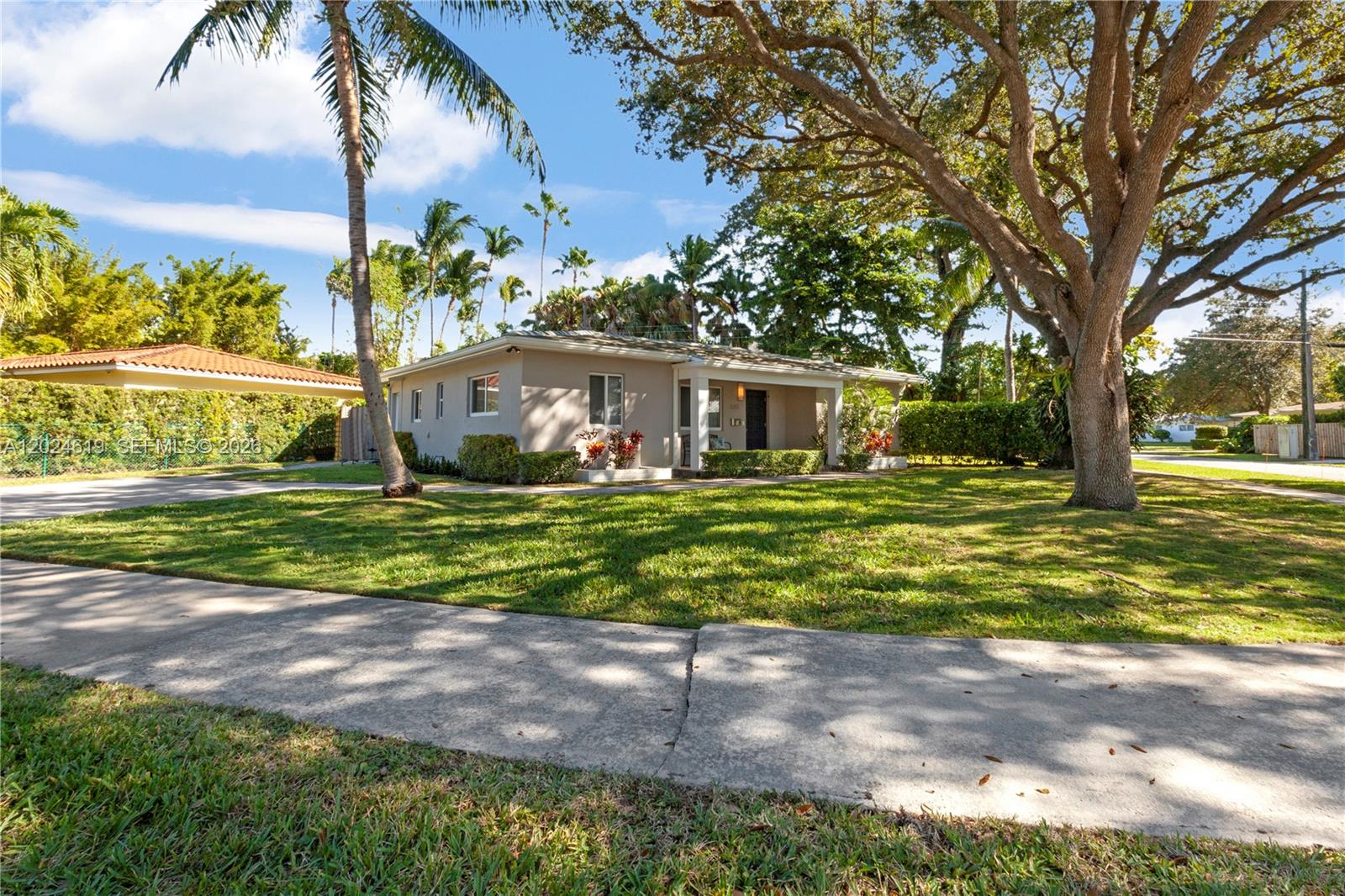 BEVERLY GARDENS - Residential Lease