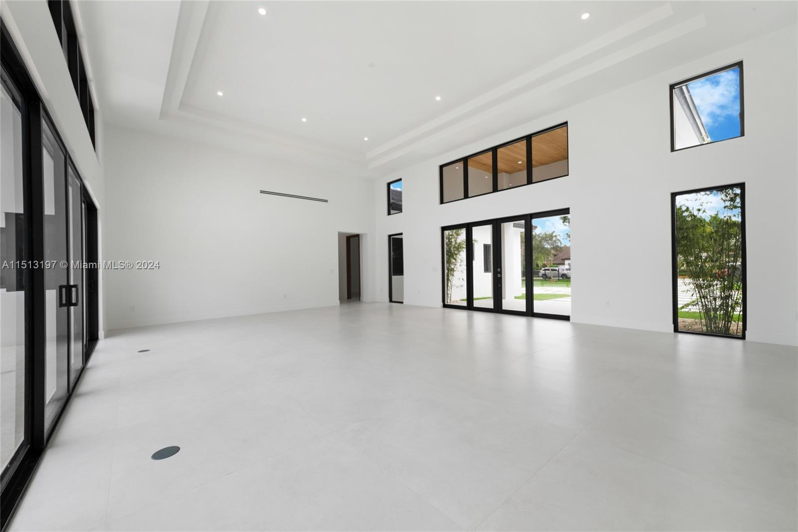 GLADEWIND ESTATES - Residential