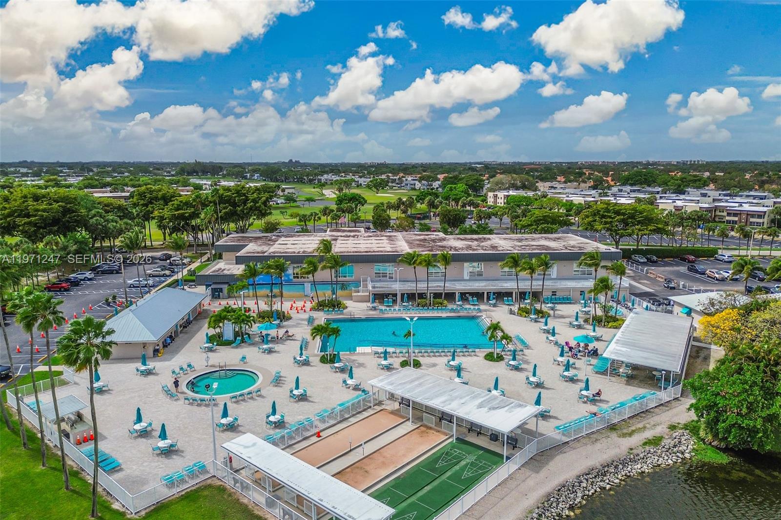 KINGS POINT SAXONY CONDOS - Residential