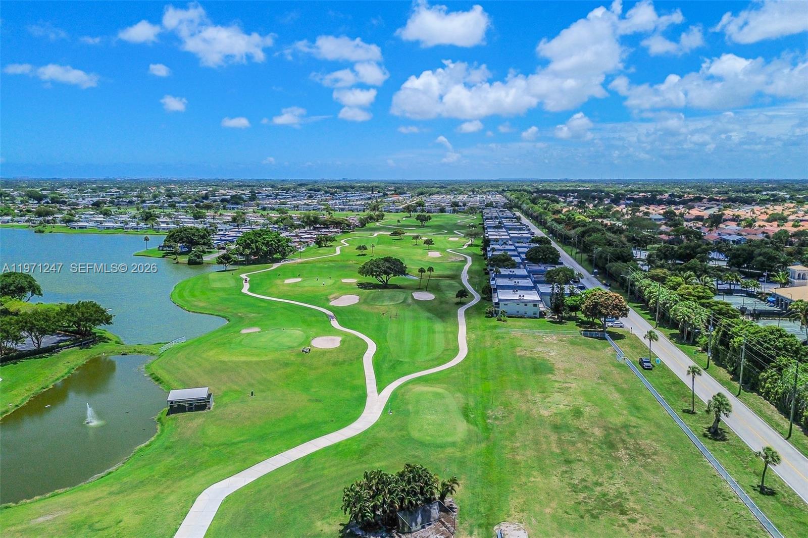 KINGS POINT SAXONY CONDOS - Residential