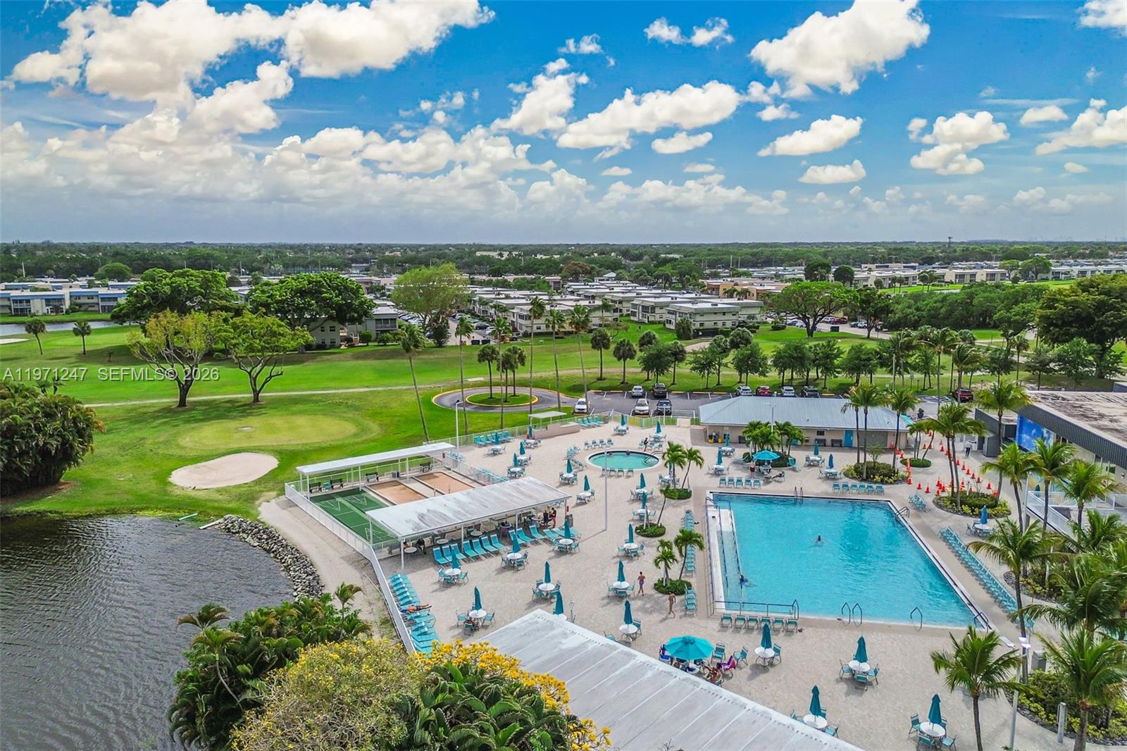 KINGS POINT SAXONY CONDOS - Residential