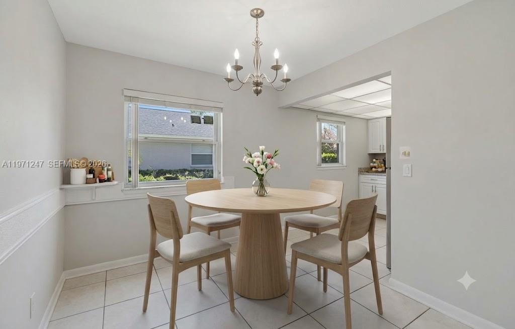 KINGS POINT SAXONY CONDOS - Residential