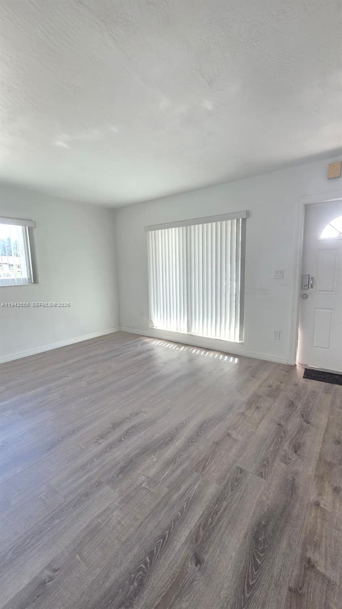 POINT ROYALE CONDO NO 9 - Residential Lease
