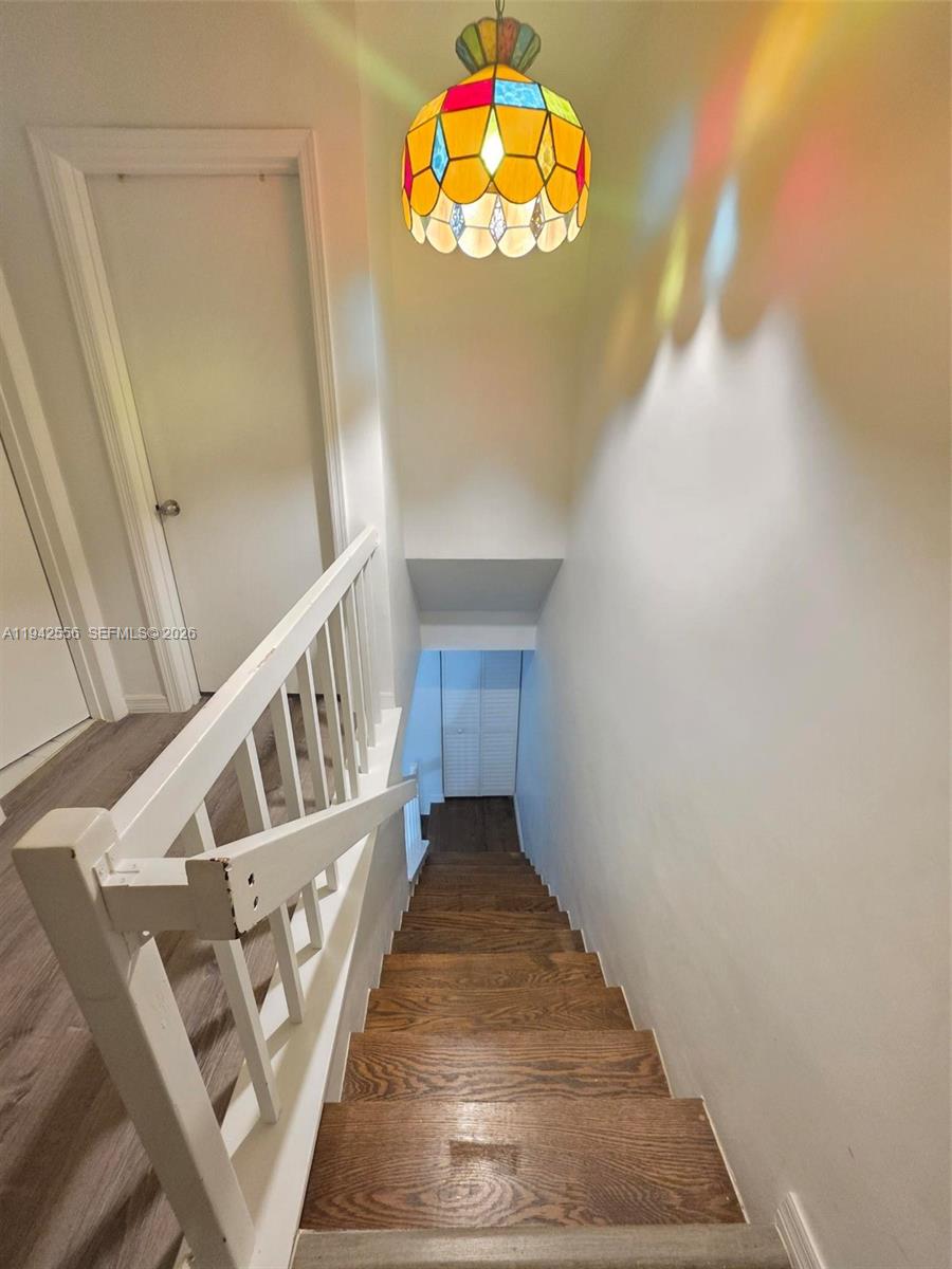 POINT ROYALE CONDO NO 9 - Residential Lease