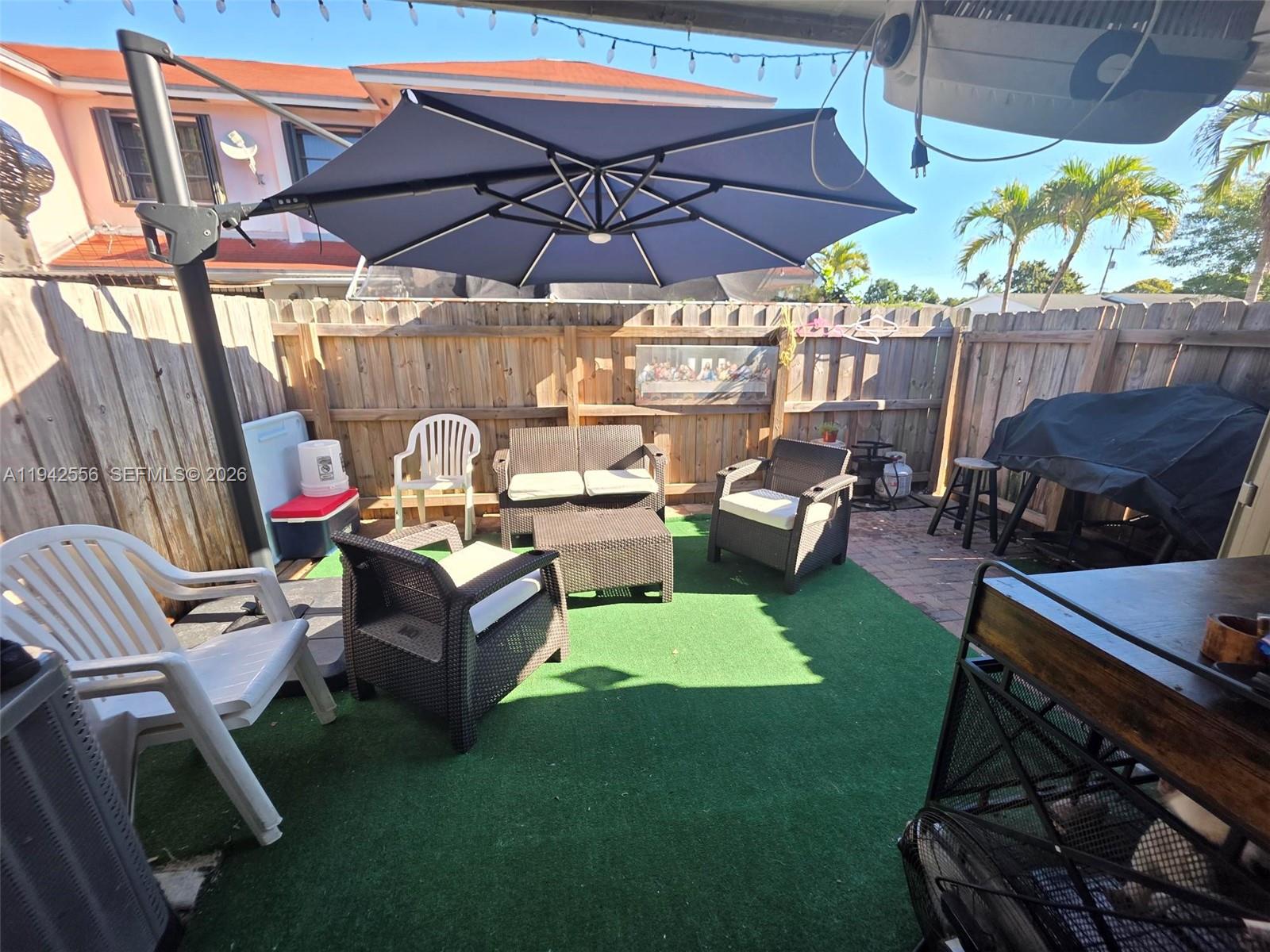 POINT ROYALE CONDO NO 9 - Residential Lease