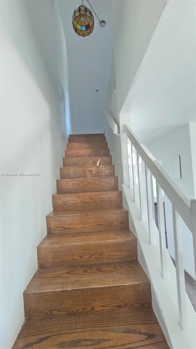 POINT ROYALE CONDO NO 9 - Residential Lease