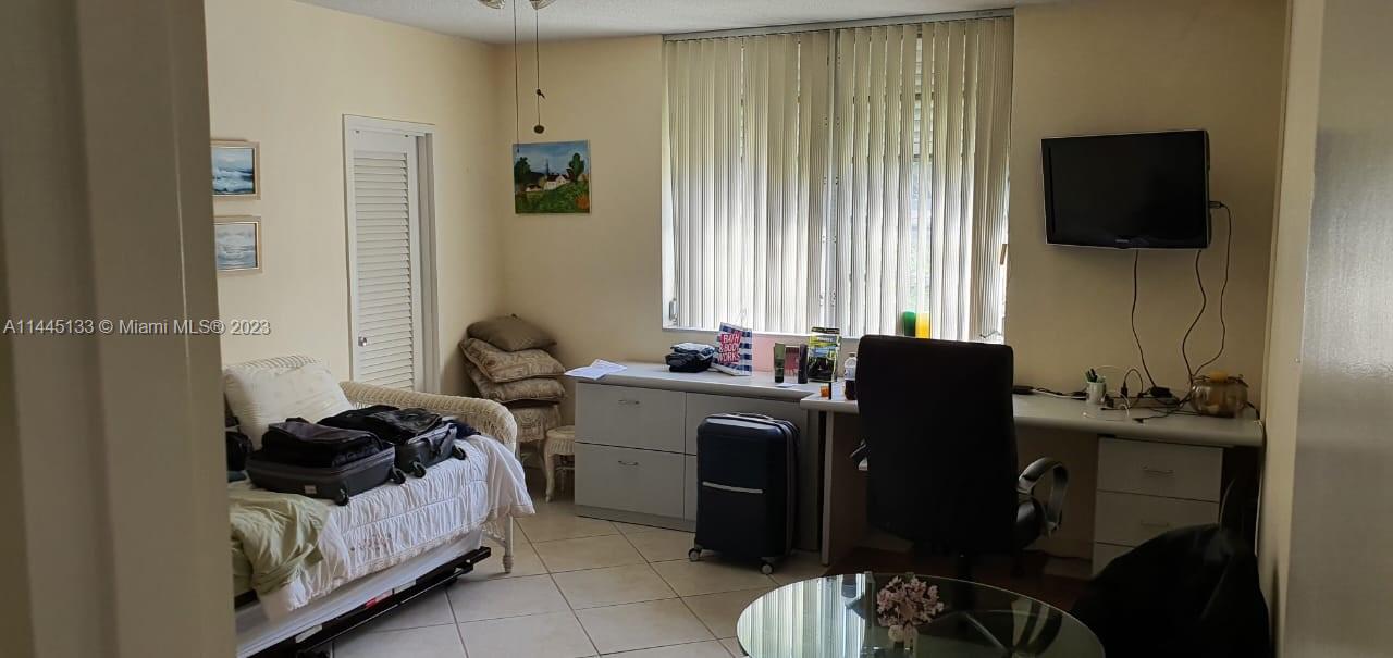 CARAVELLE CONDO - Residential Lease