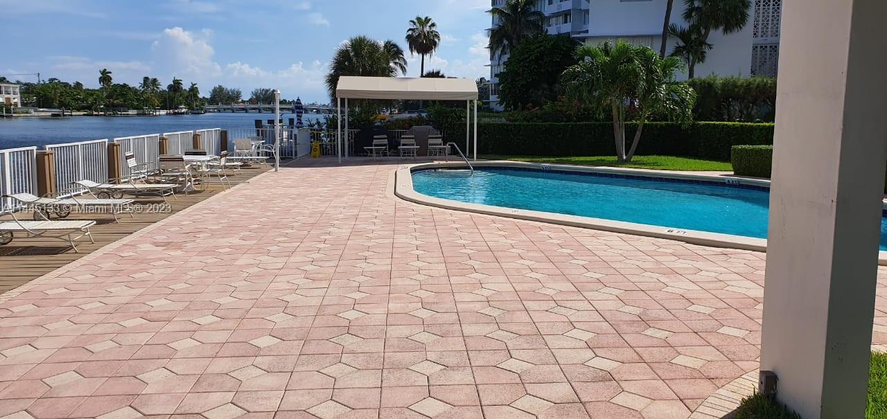 CARAVELLE CONDO - Residential Lease