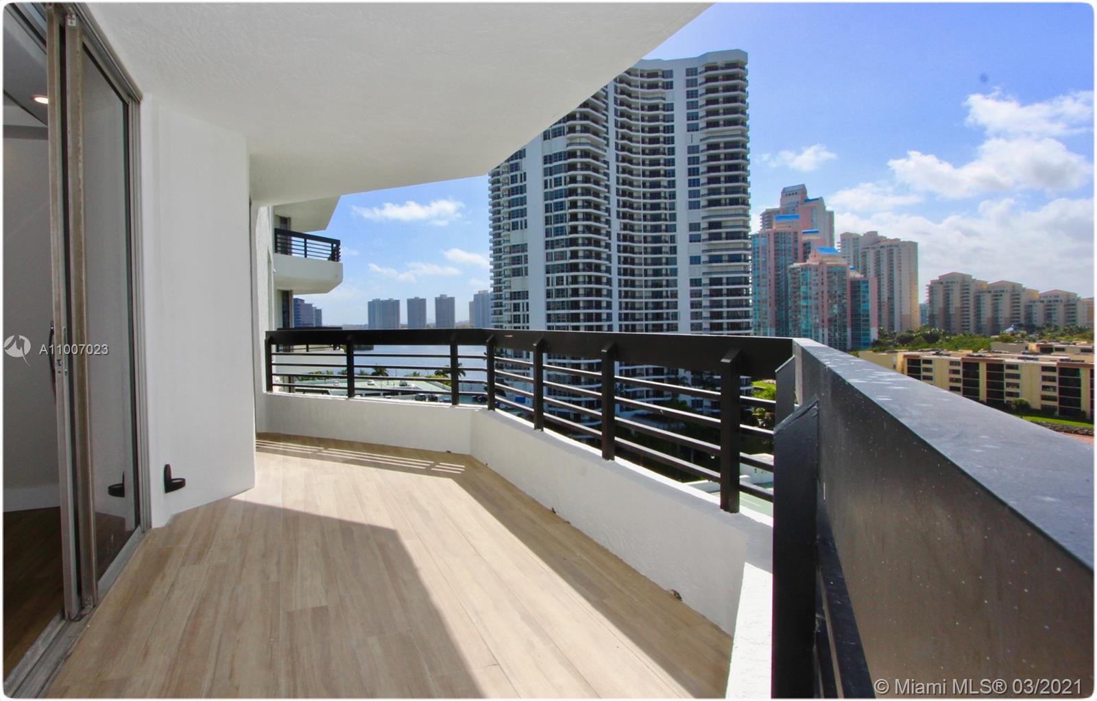 MYSTIC POINTE TOWER 400 C - Residential