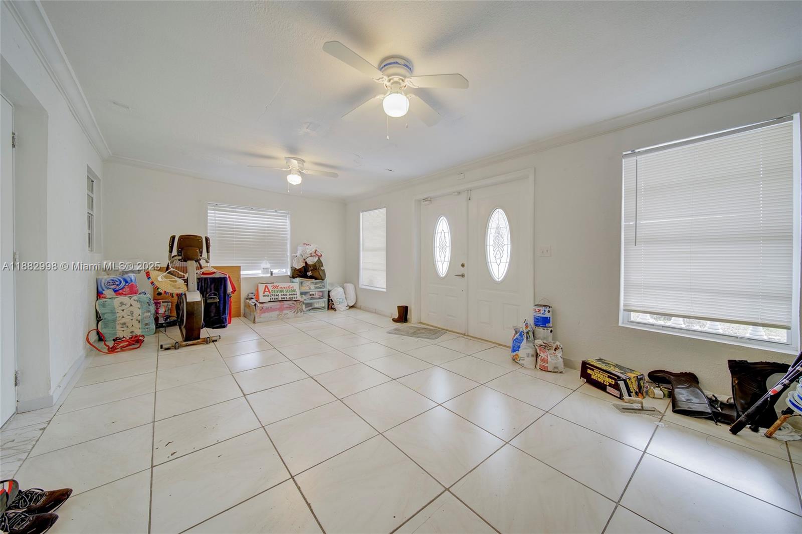 MIAMI GARDENS MANOR SEC 3 - Residential