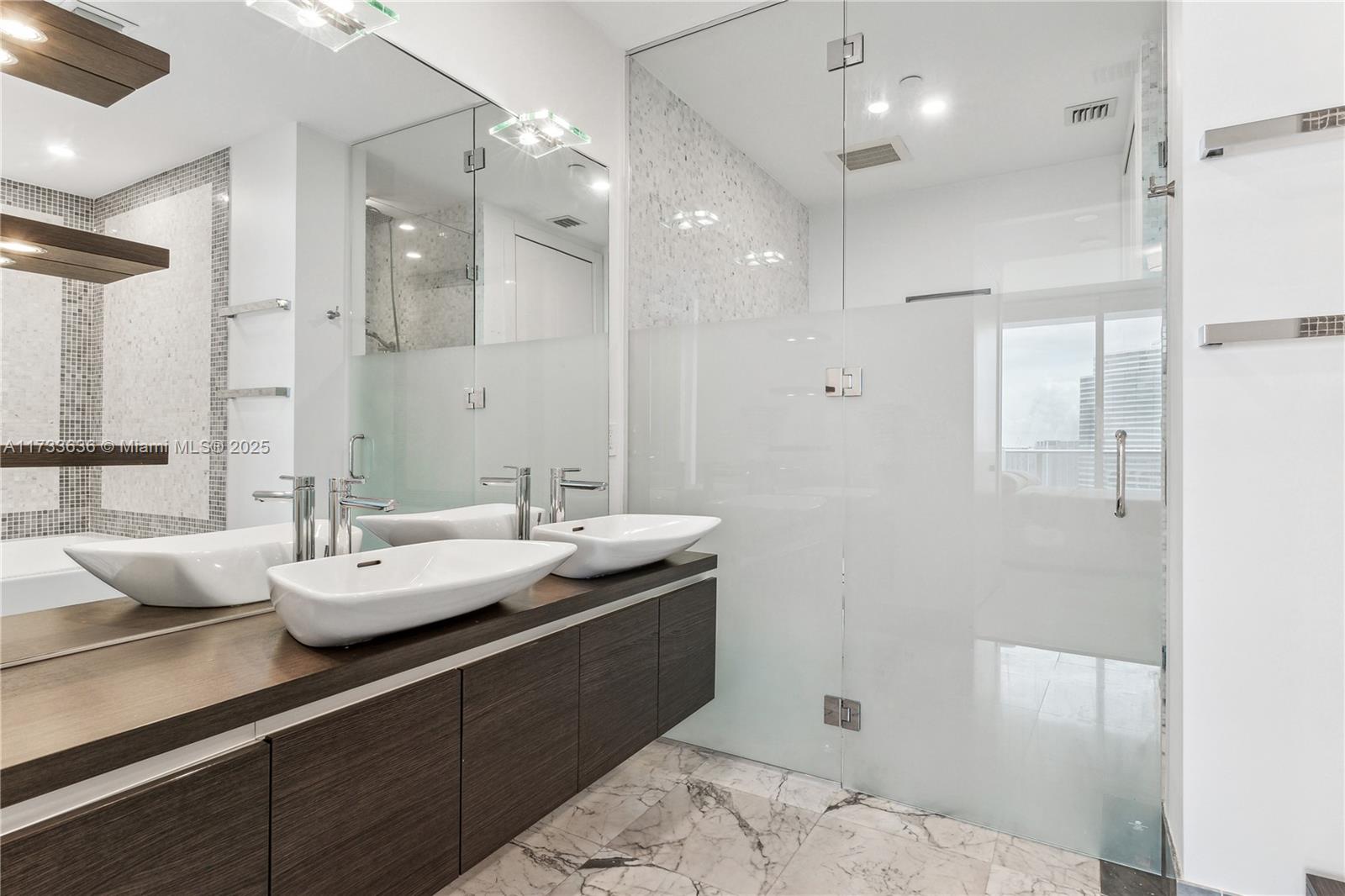 EPIC WEST CONDO - Residential