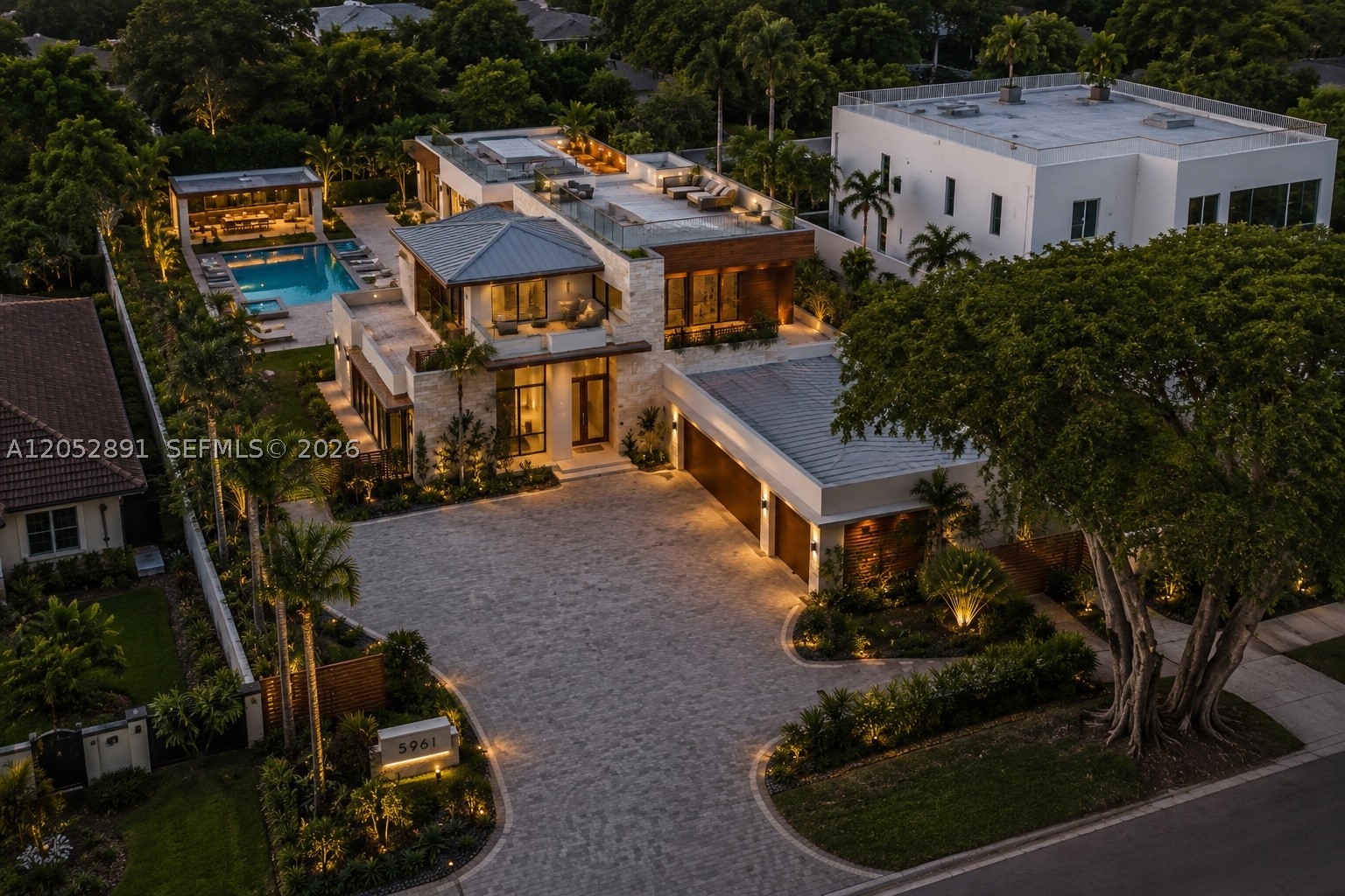 HARGER HILLS - Land