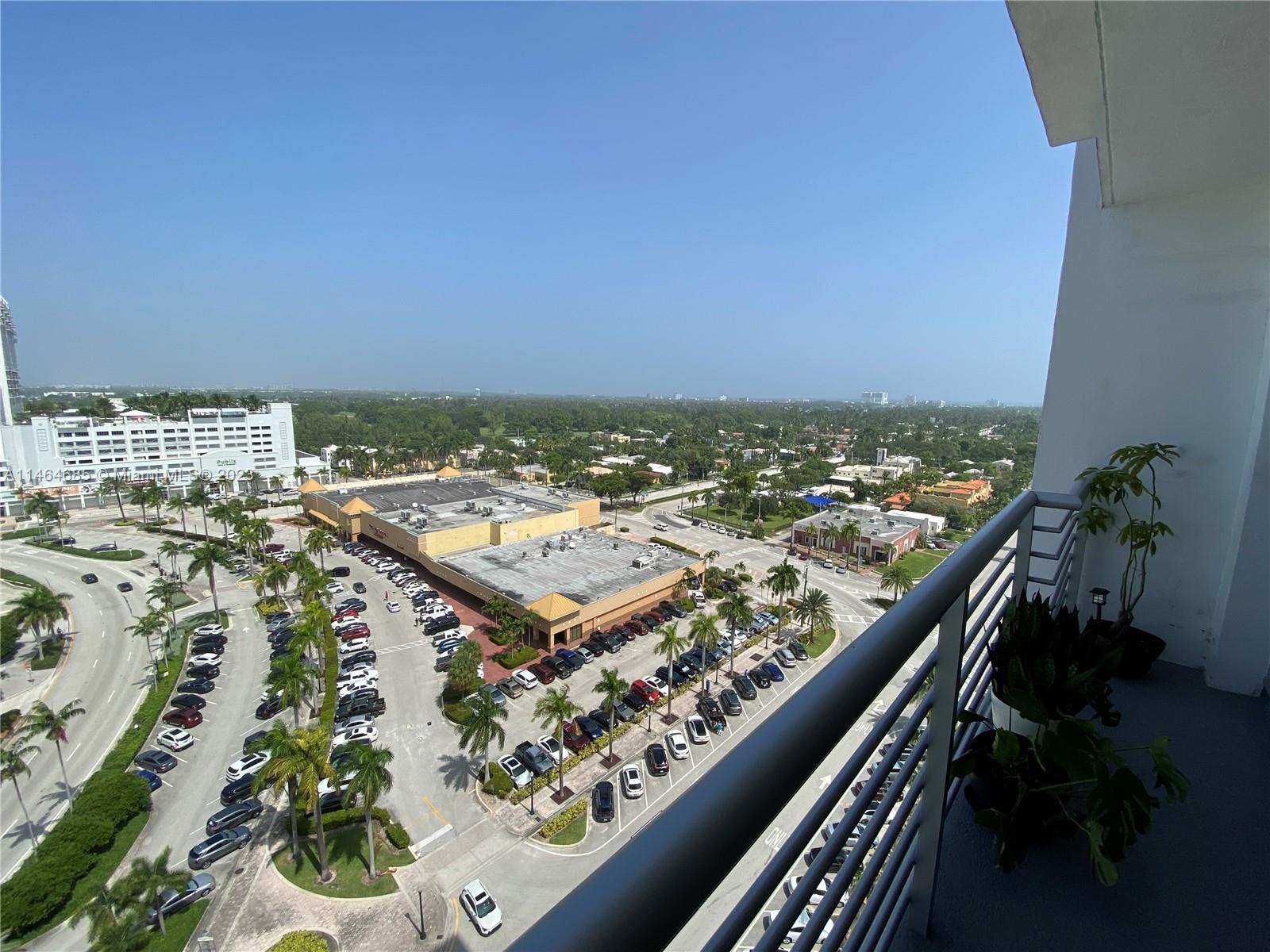 HOME TOWER CONDO - Residential Lease